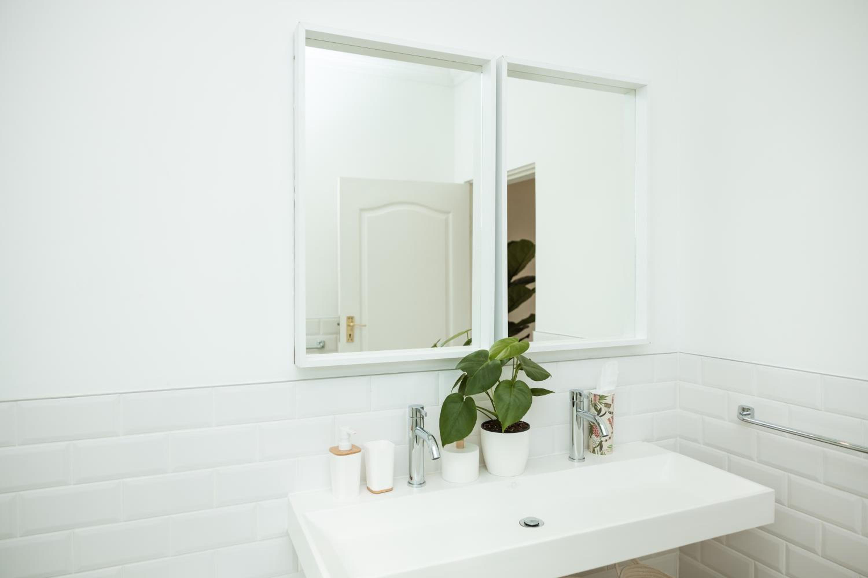 Superior King Suite photo 2