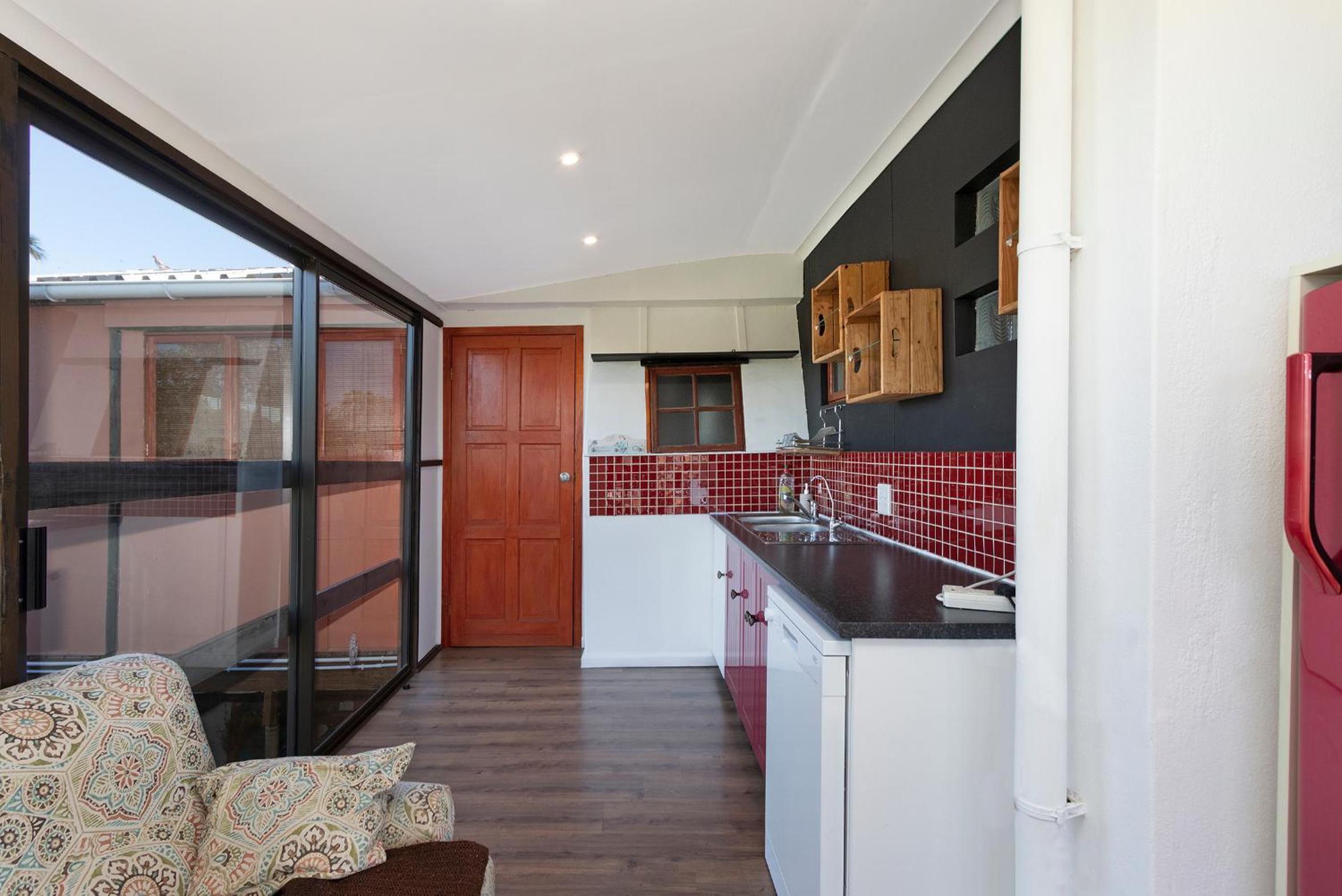 Apartment with Terrace - Photo 1