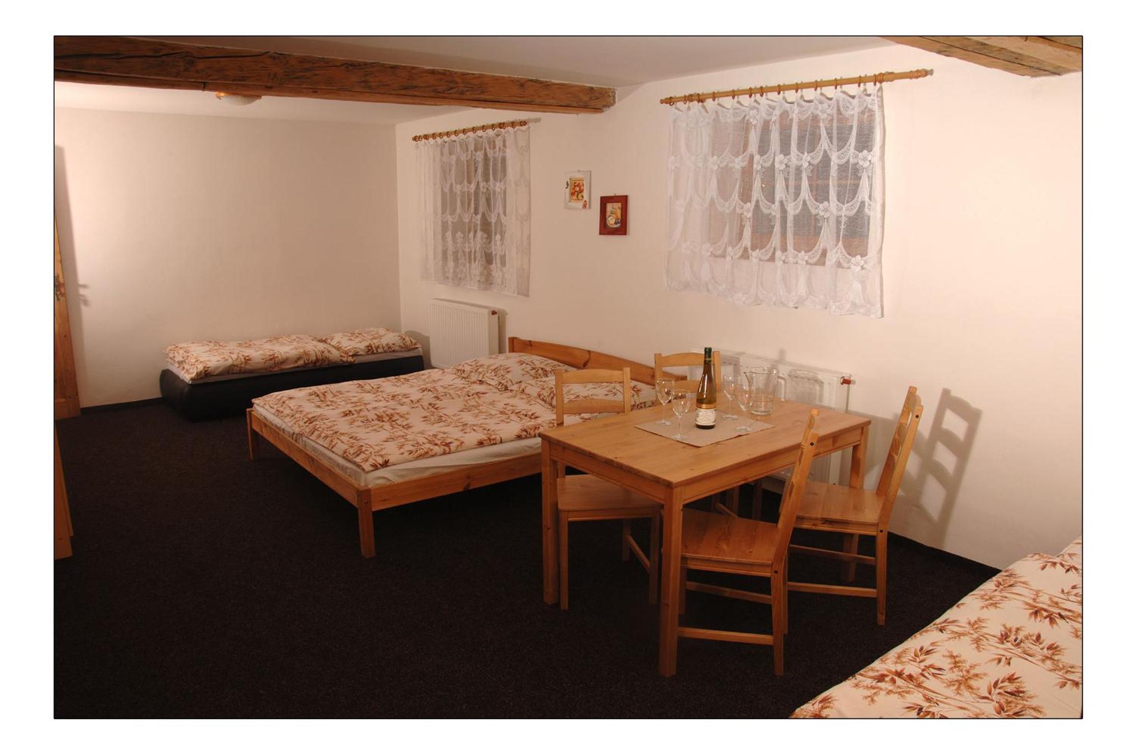 Quadruple Room With Private Bathroom photo 2