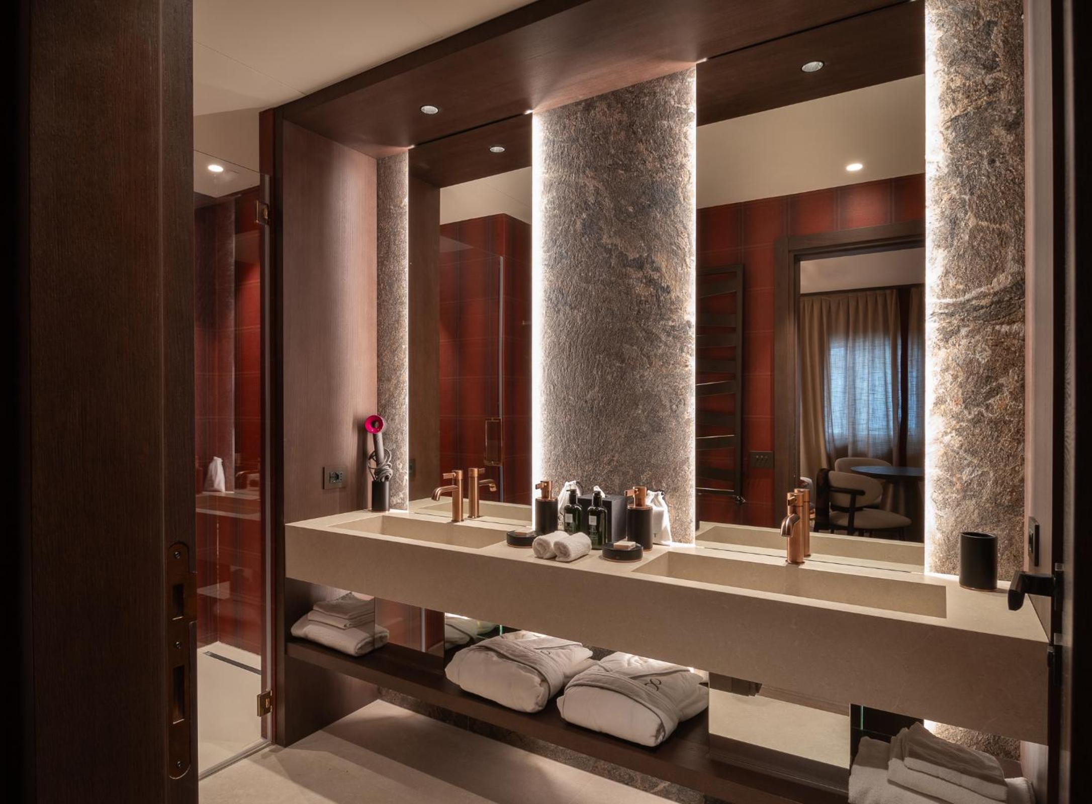 Junior Suite - Photo 10