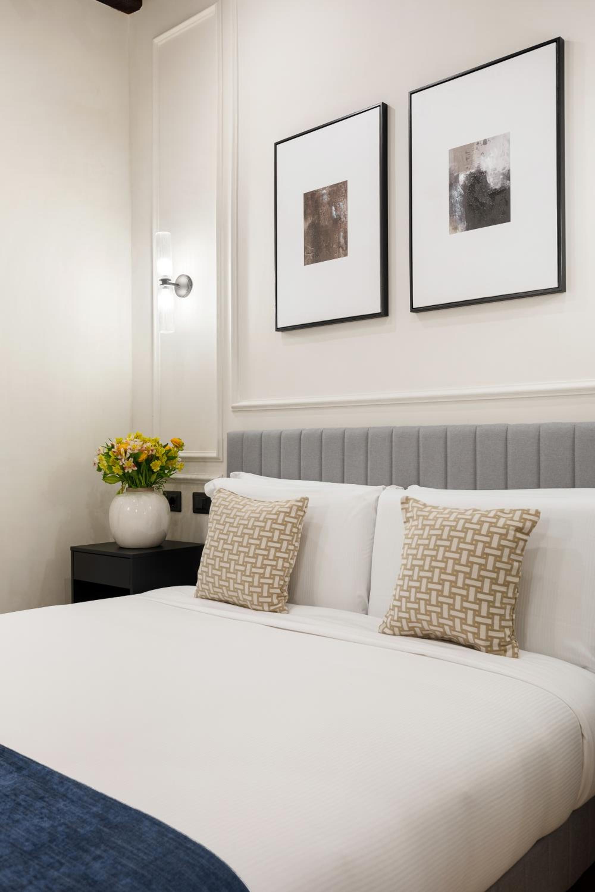 Deluxe Triple Room photo 2