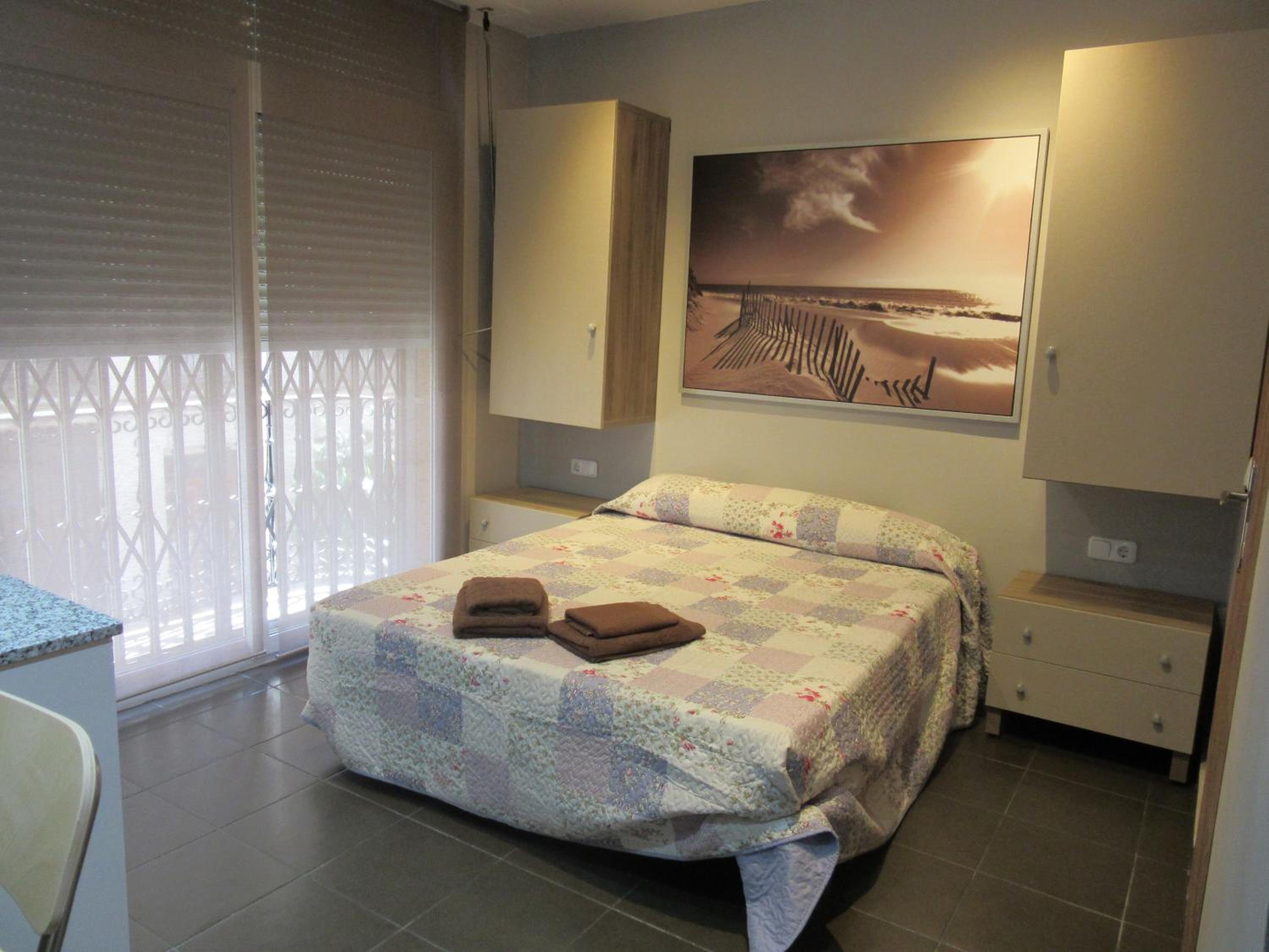 Apartamento con Balcón