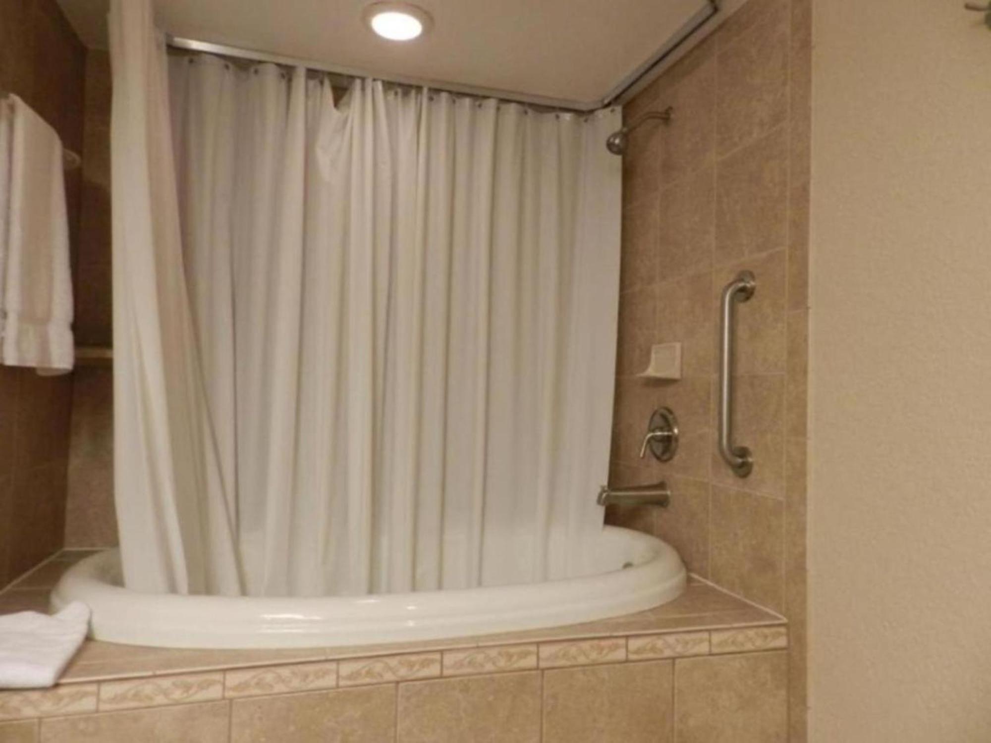 Apartment - Photo 11