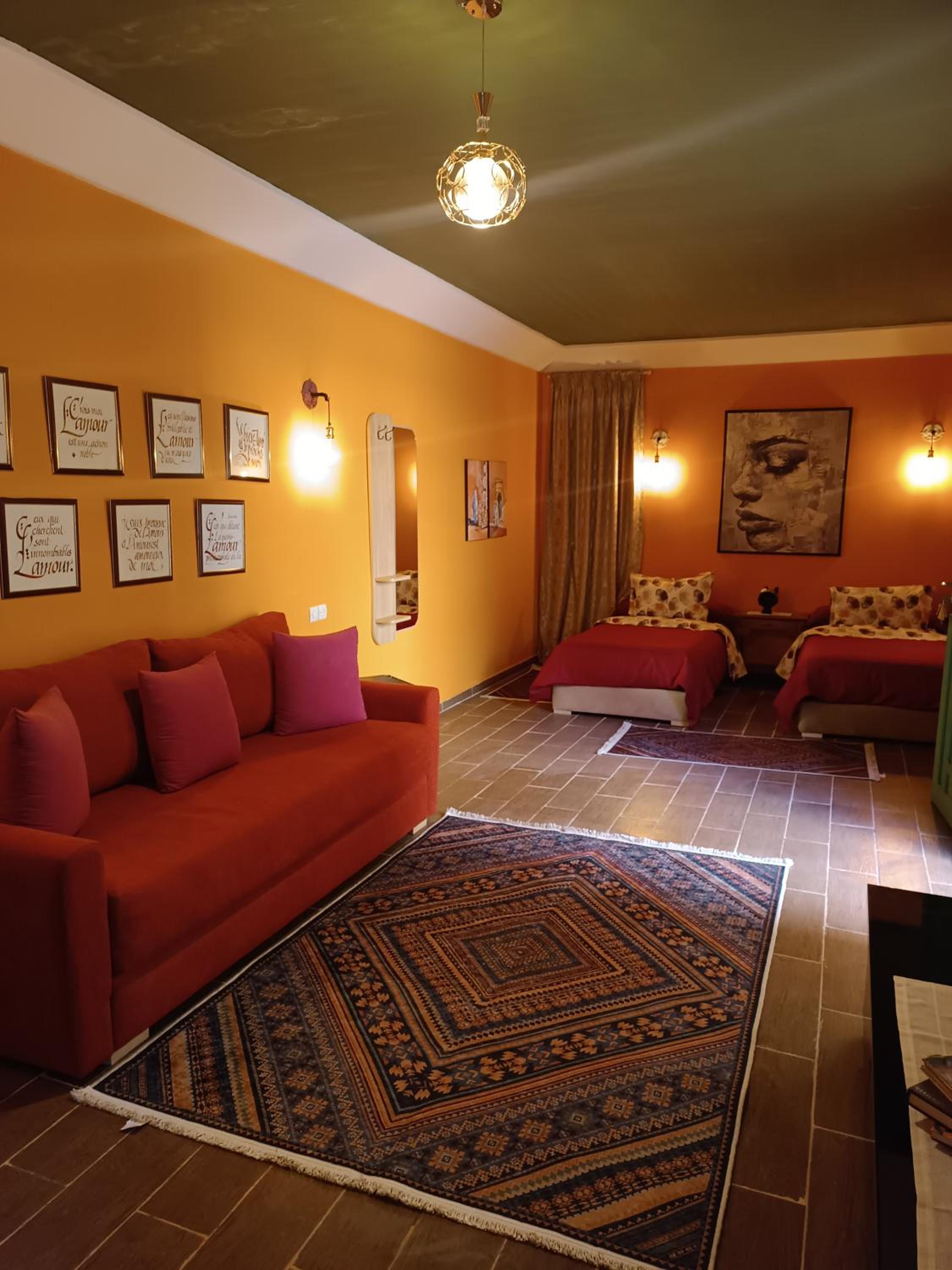 Double Room - Photo 7