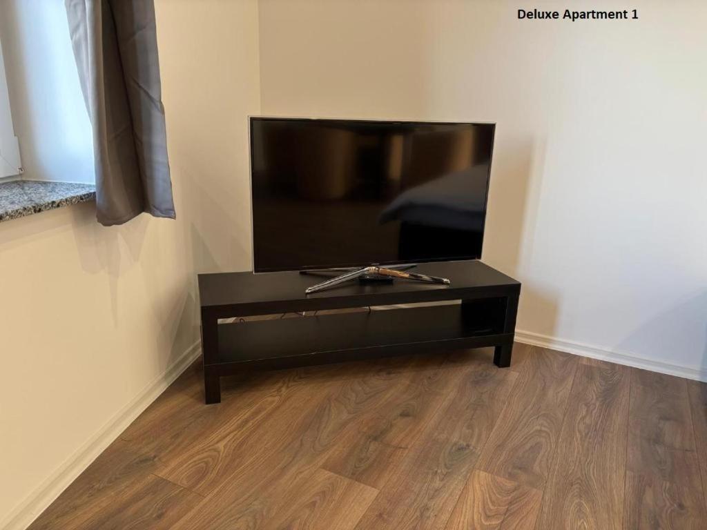 Apartment photo 2