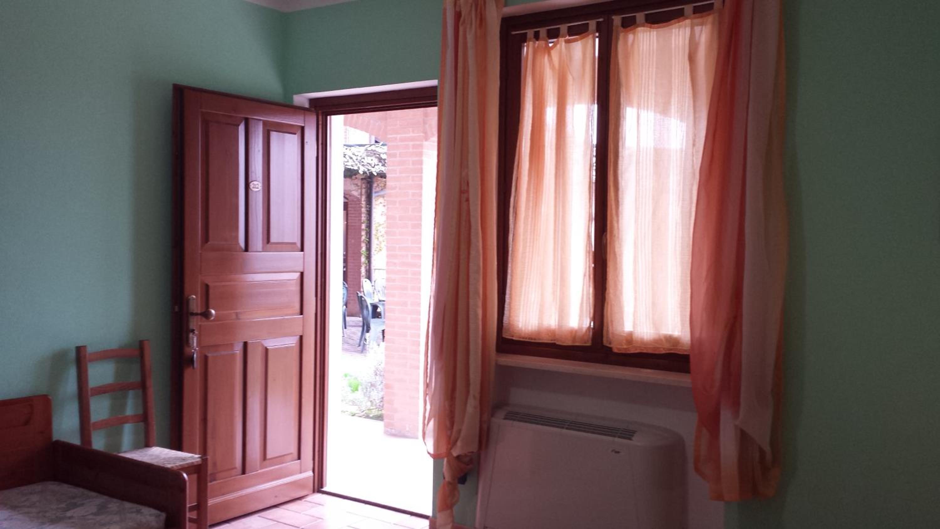Superior Triple Room - Photo 3