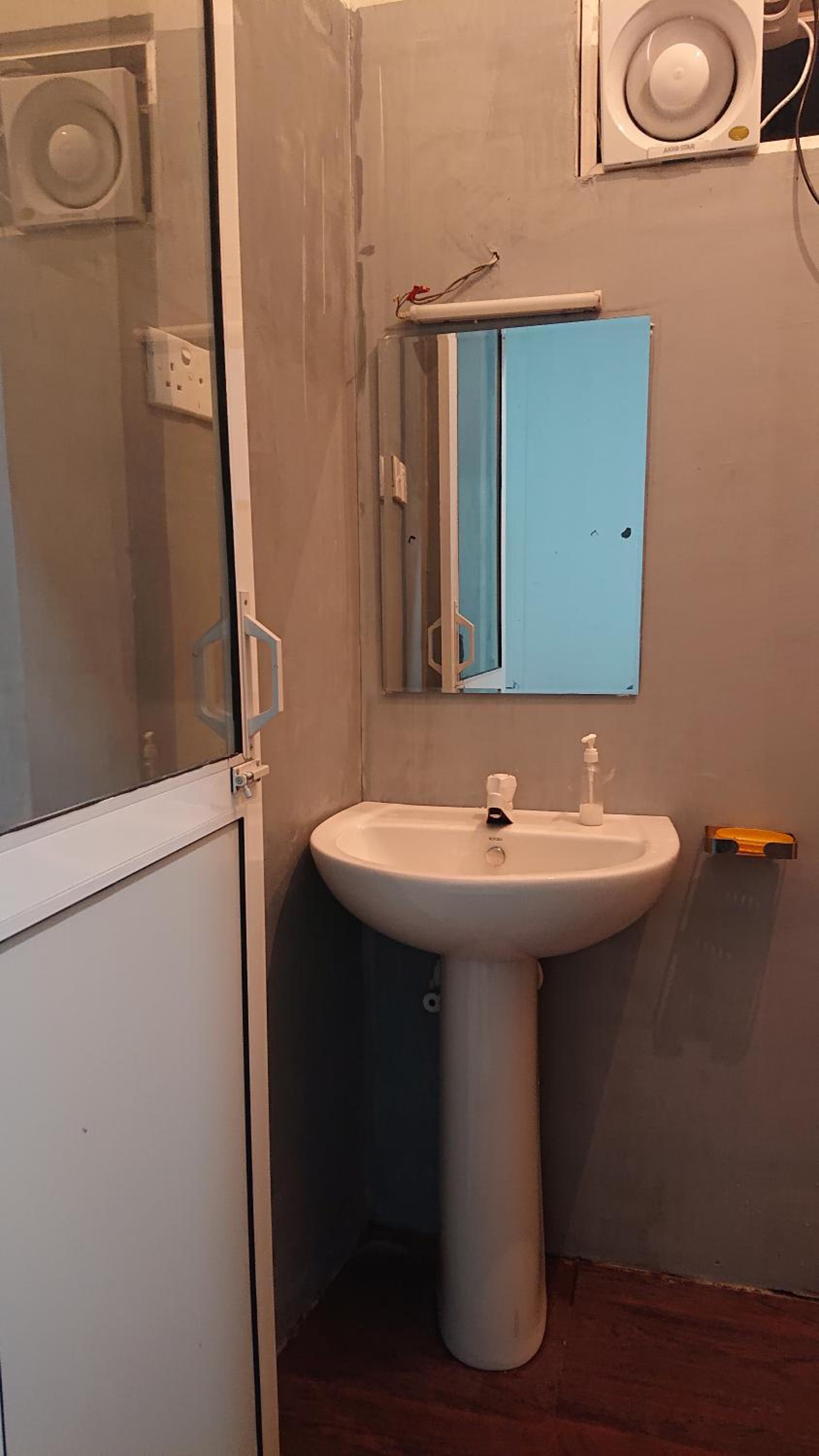Double Room with Private Bathroom photo 3