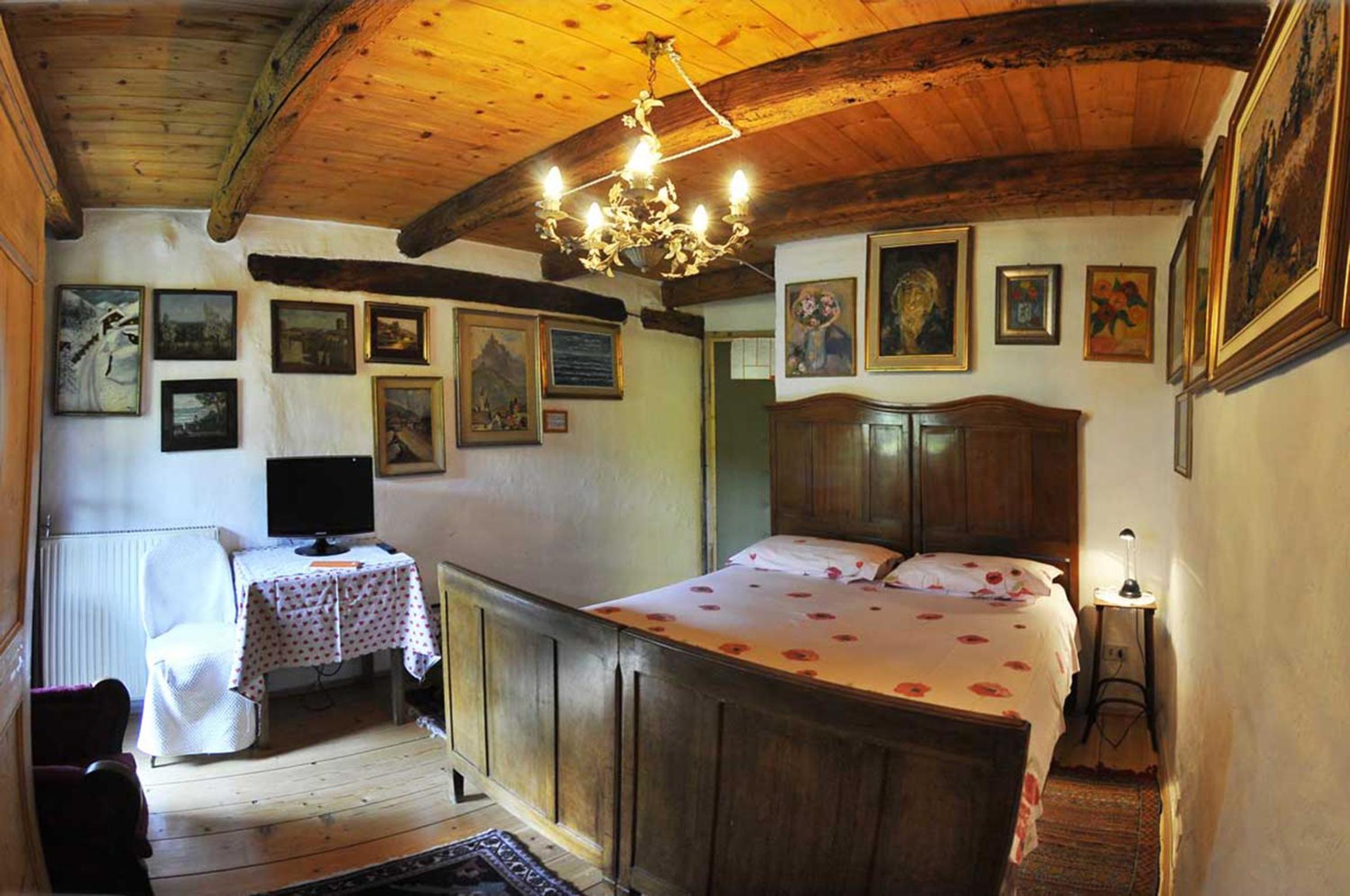 Deluxe Double Room photo 2