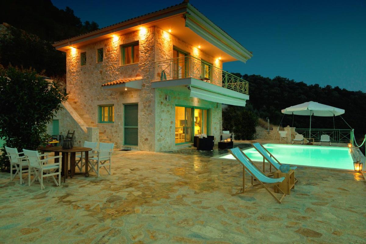 Villa with Sea View photo 1