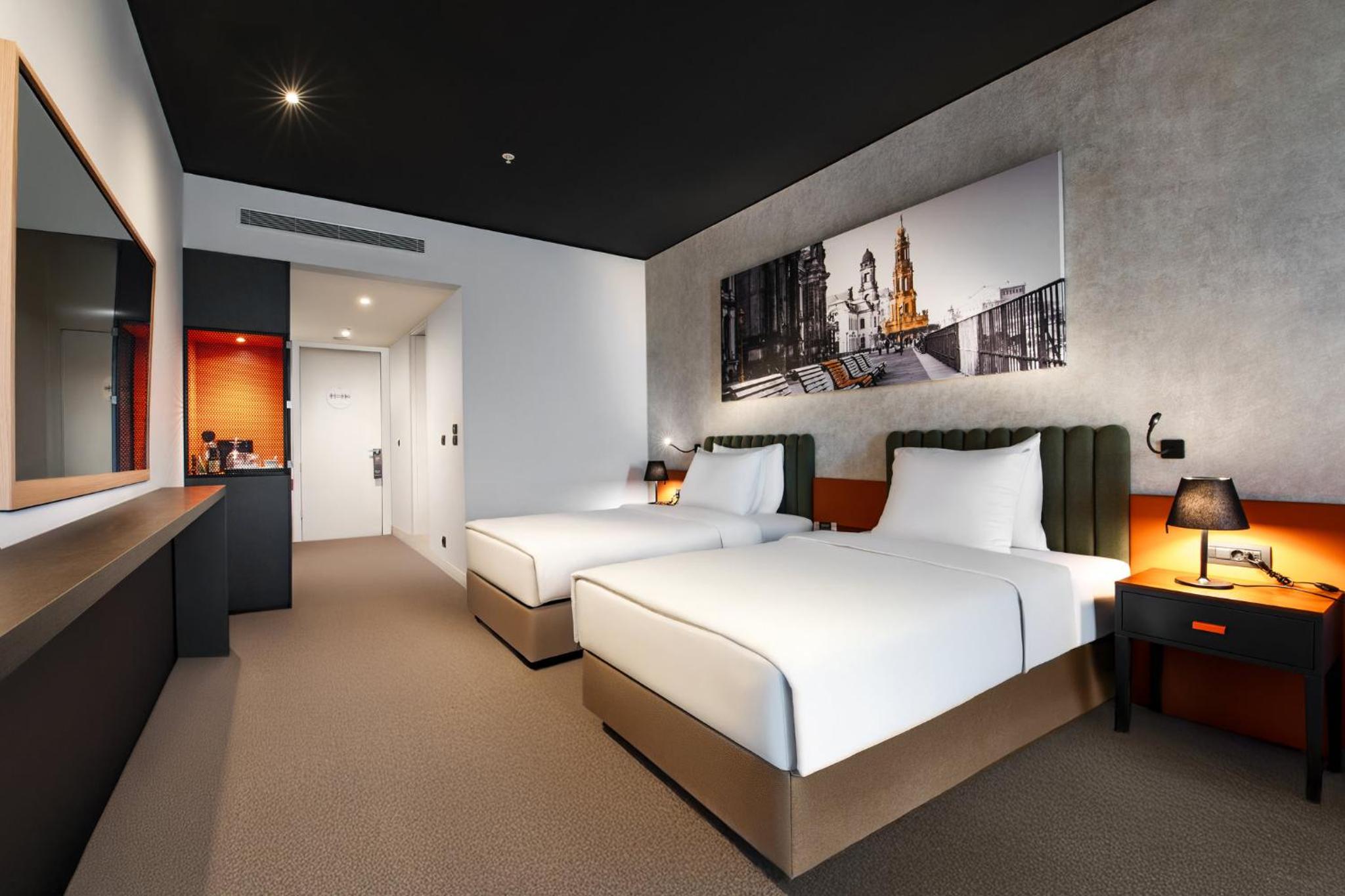 Premium Twin Room - Extra Space photo 3