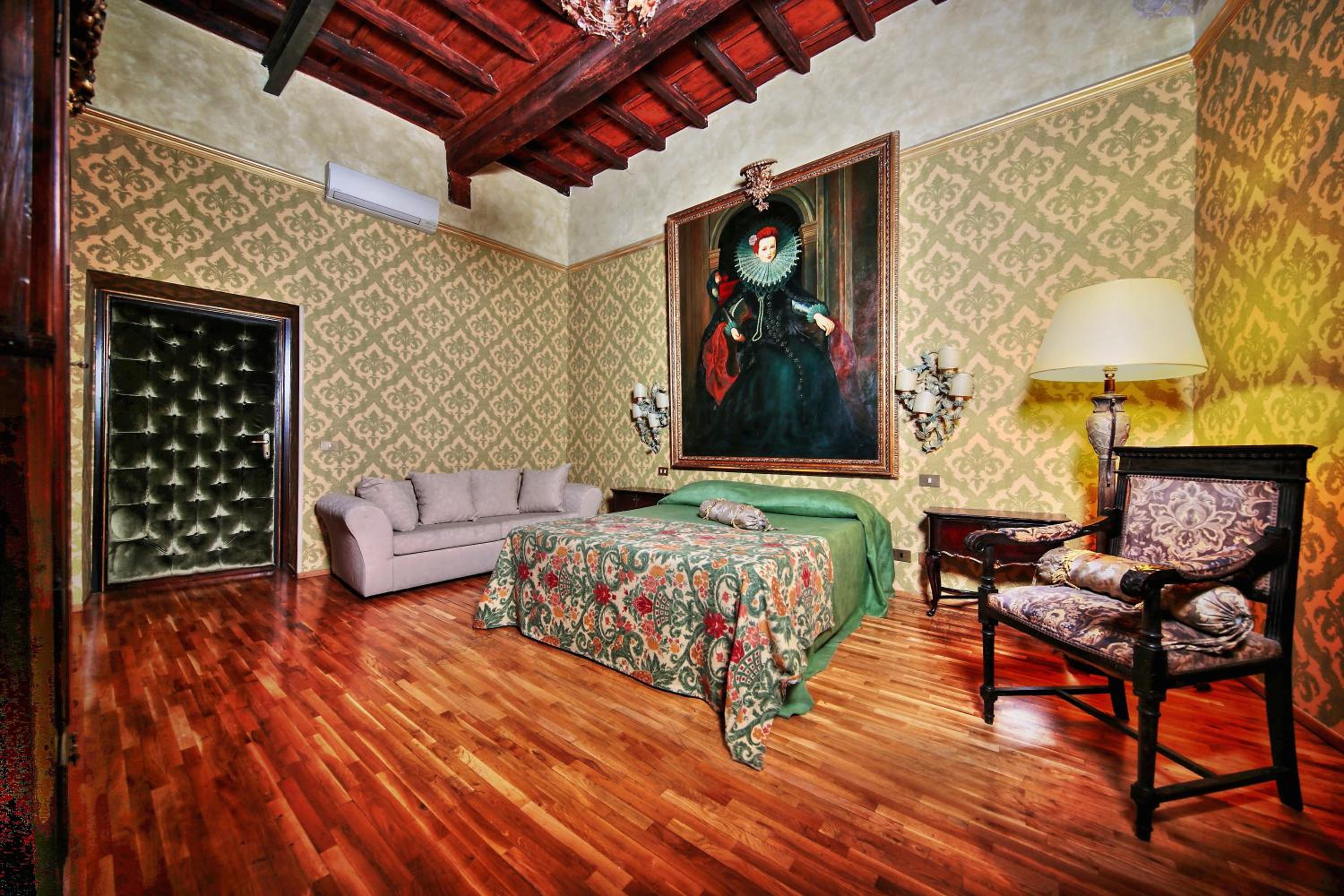 Quadruple Room photo 2