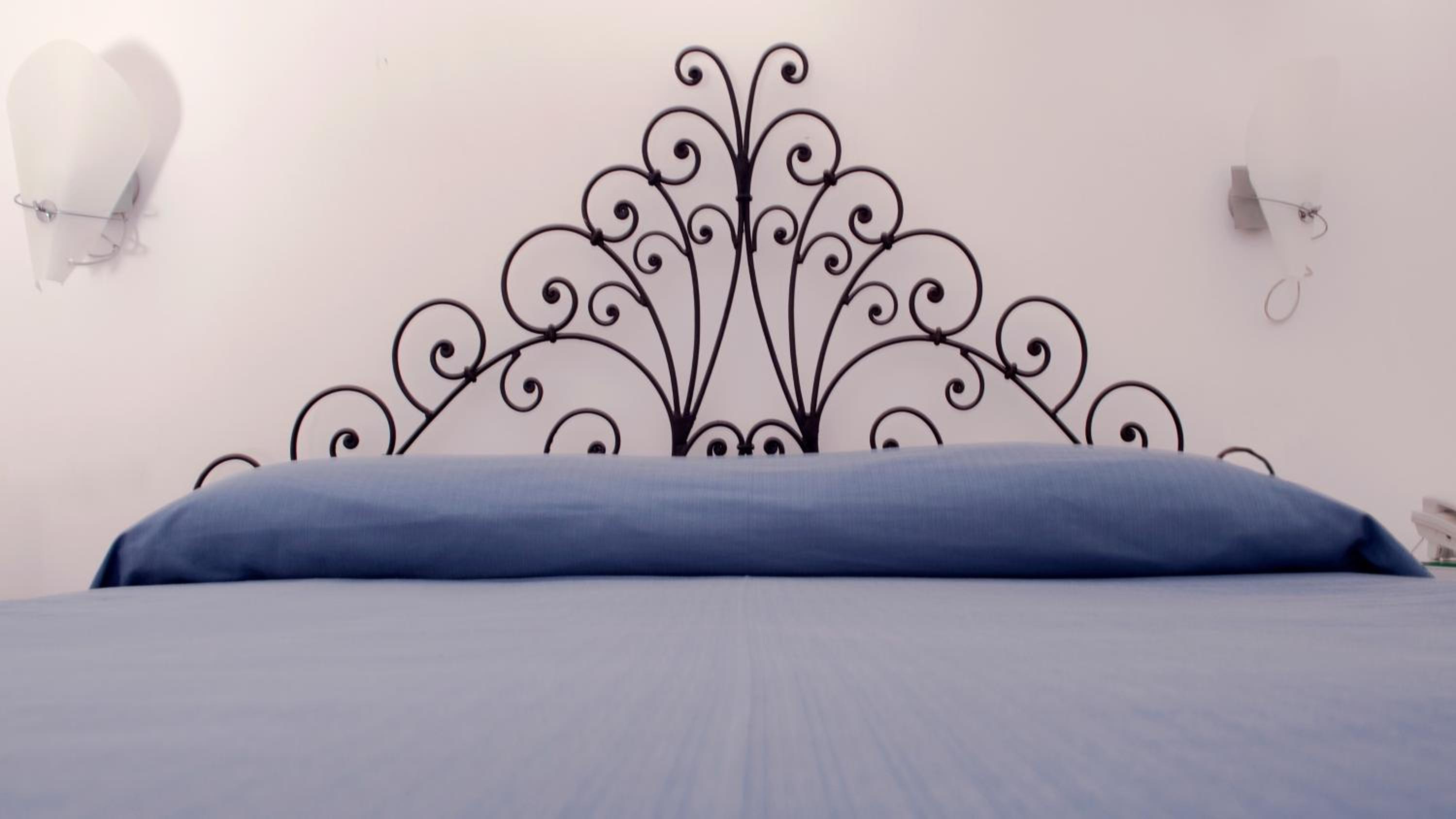 Standard Triple Room - Photo 3