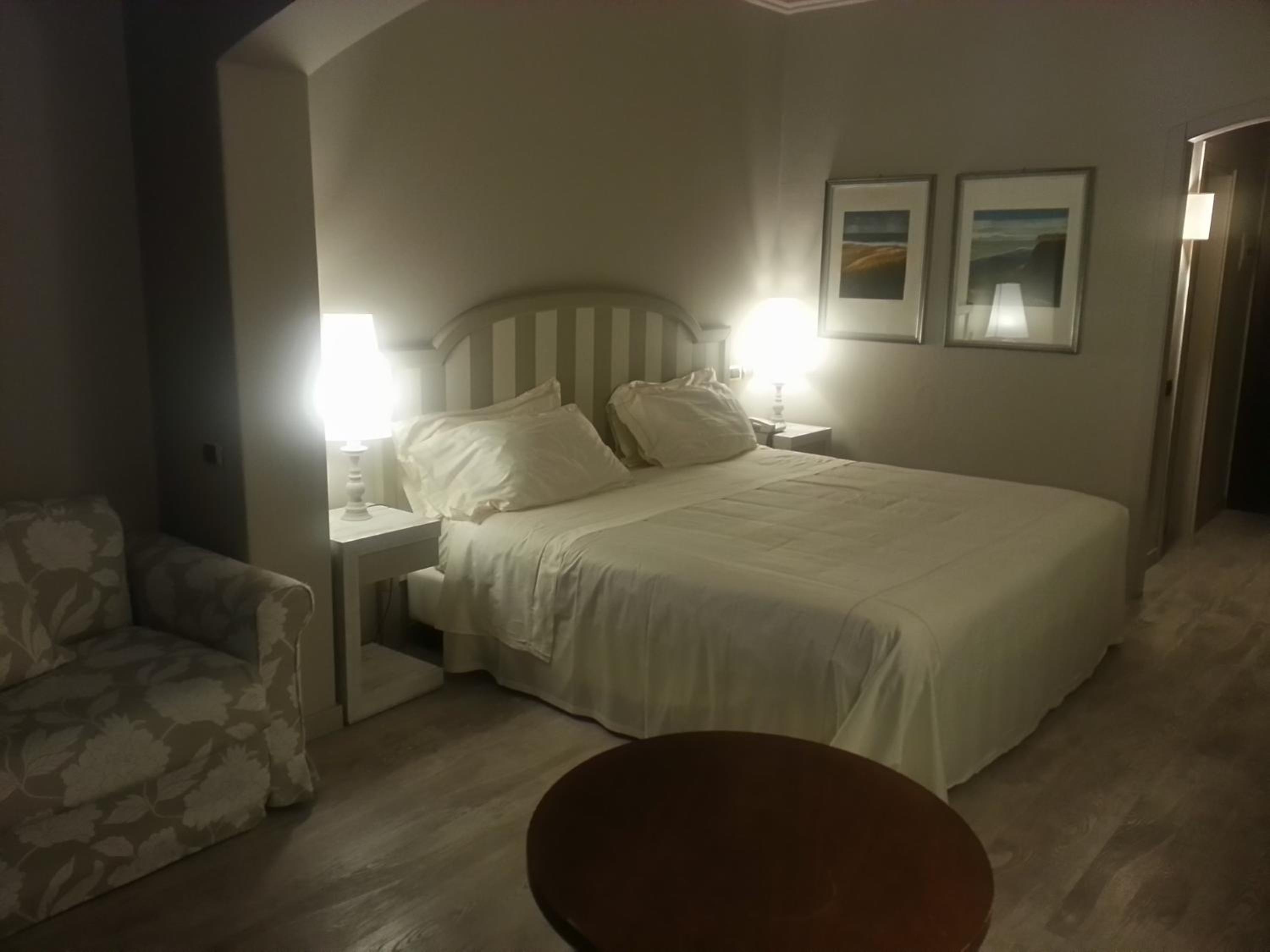 Classic Double  Room - Photo 4