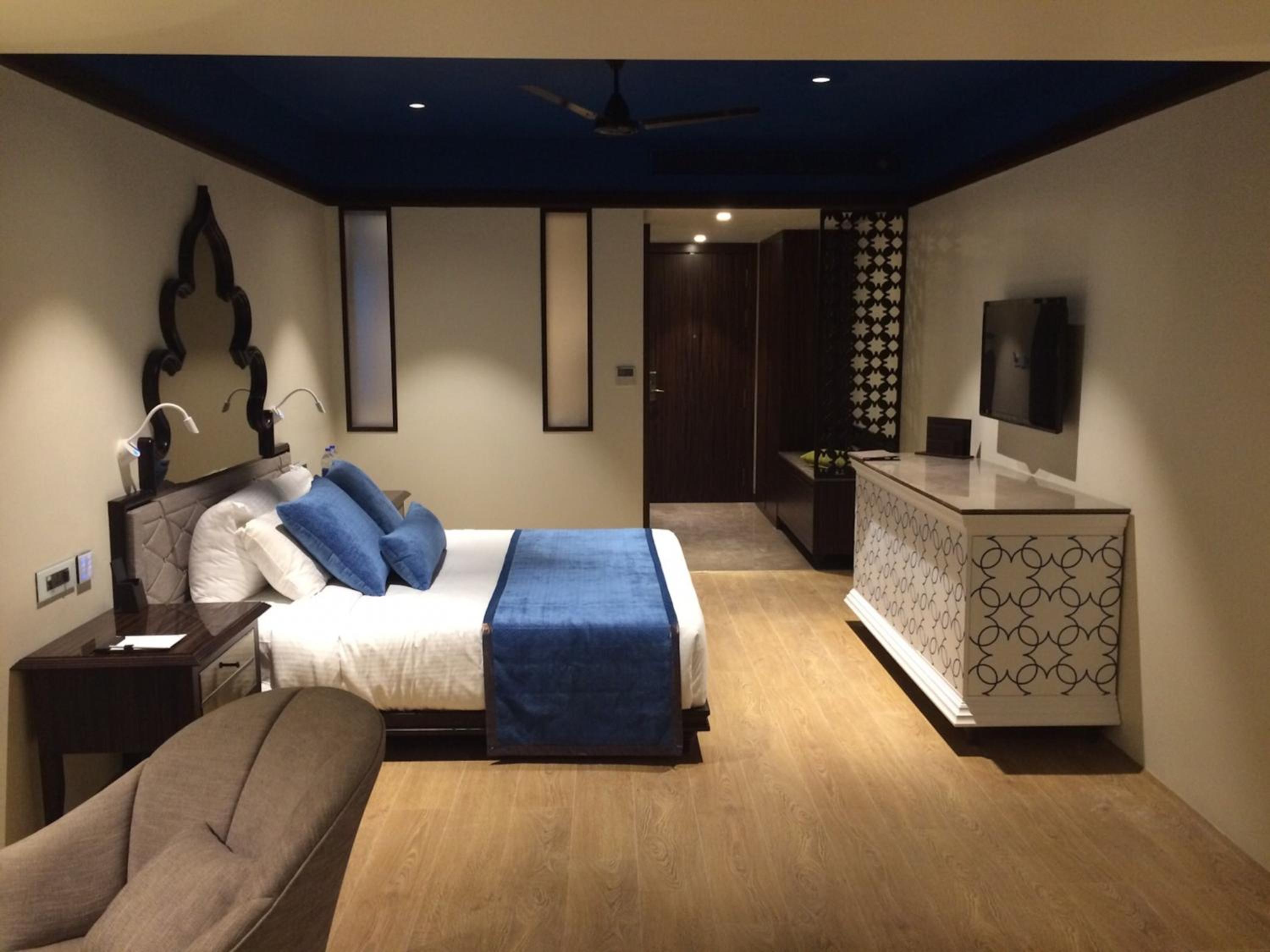 Double Room with Lake View photo 2
