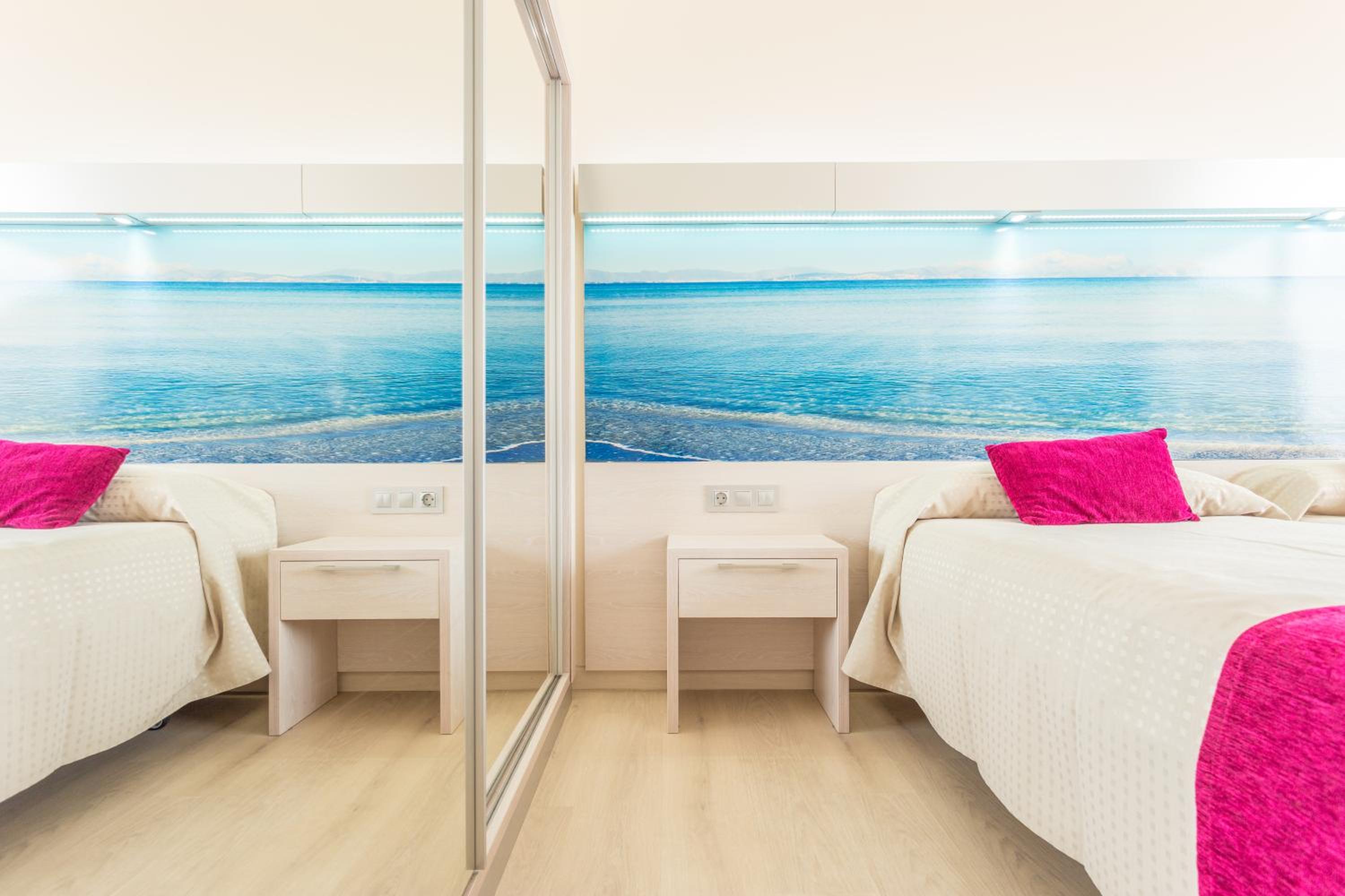 Double Room - Photo 3