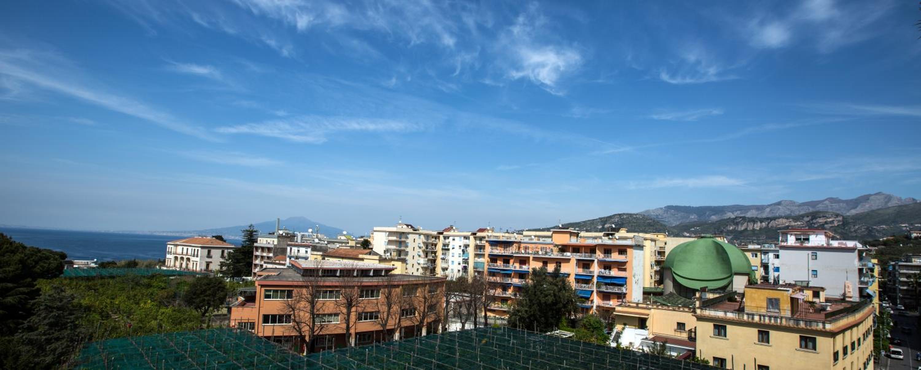 Double Room with Balcony and Sea View - Photo 7