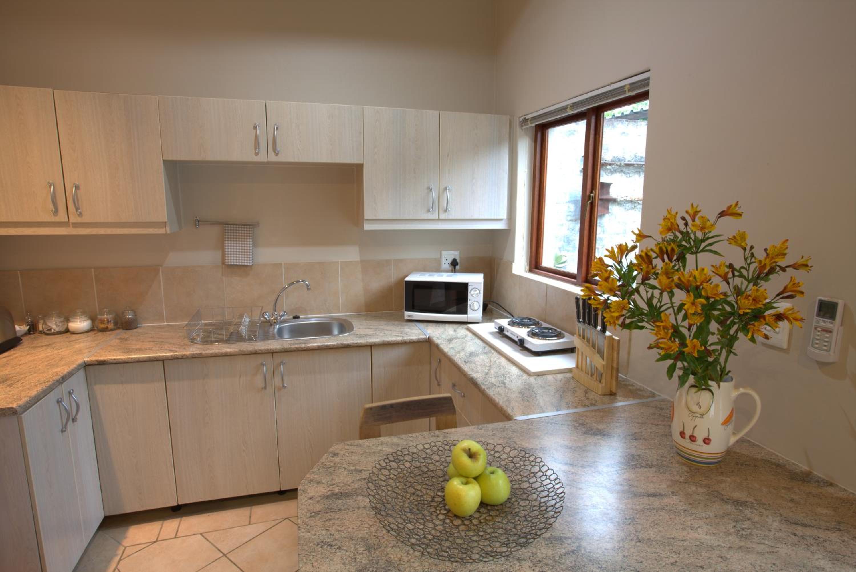 Apartment - Photo 5