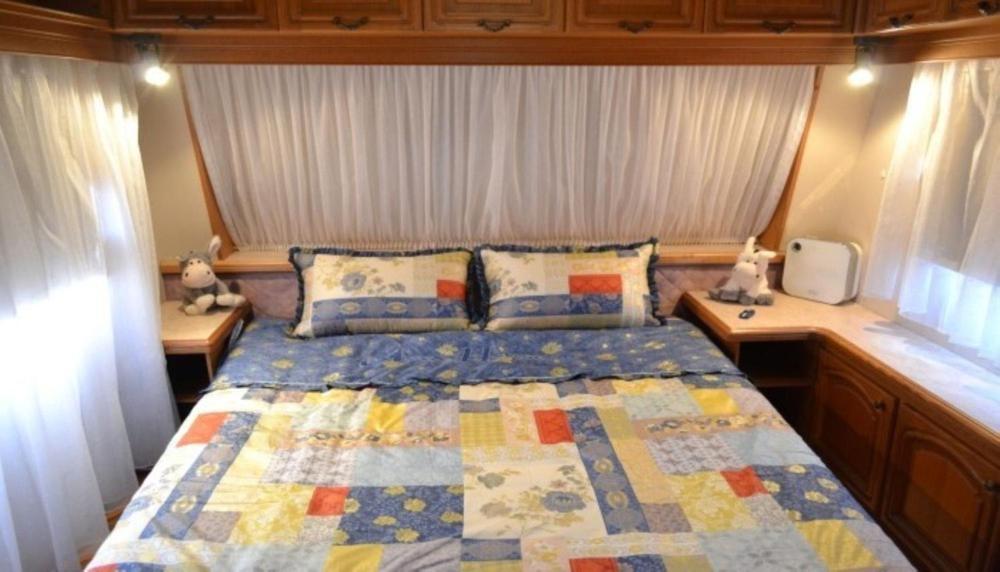 Caravan photo 3