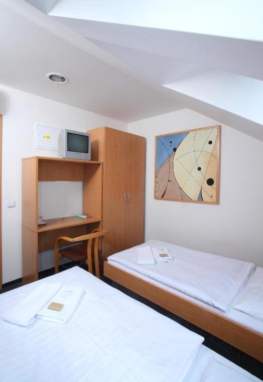 Twin Room photo 2