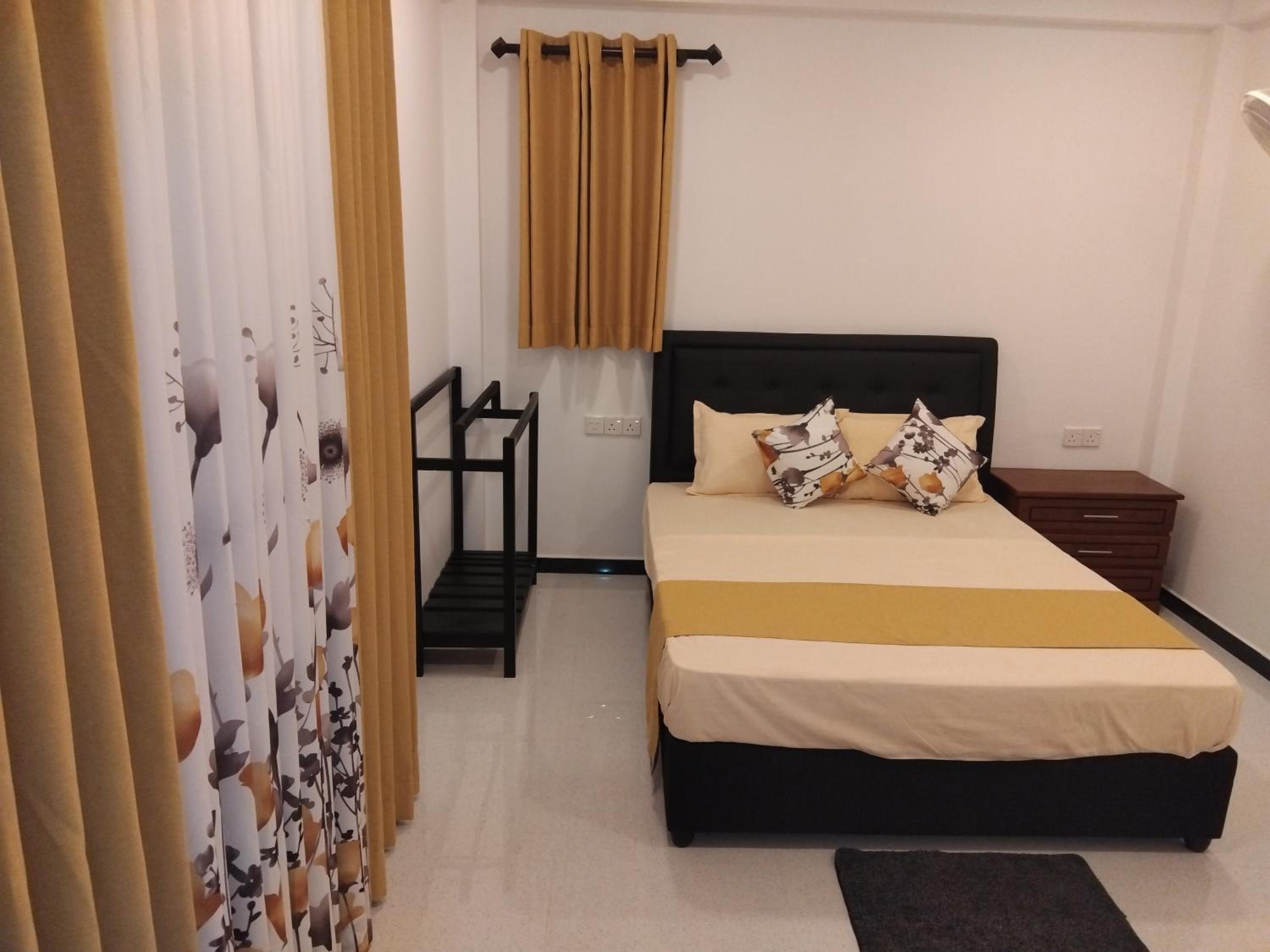 Deluxe Double Room with Balcony photo 1