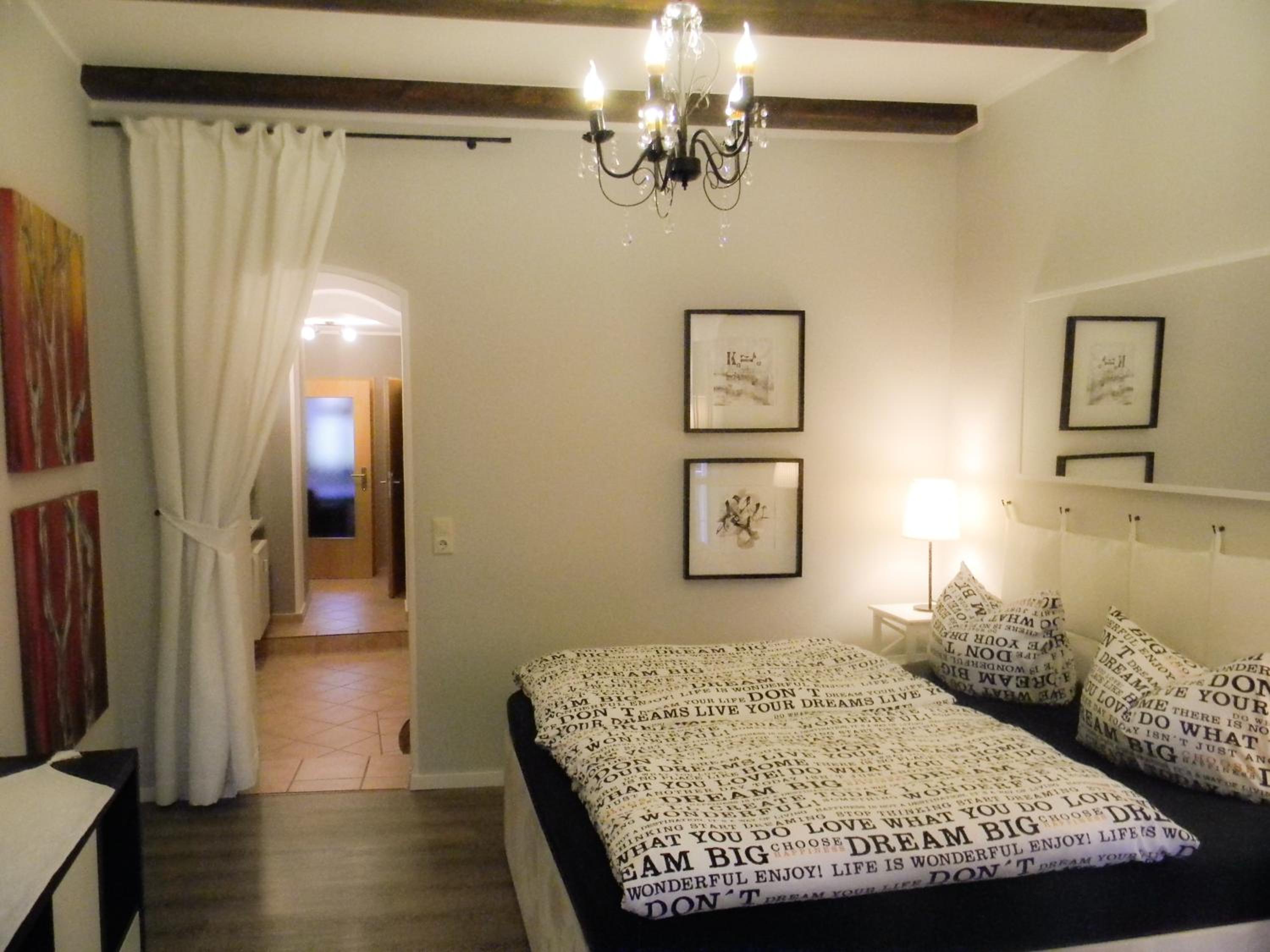 Apartment with Balcony photo 3