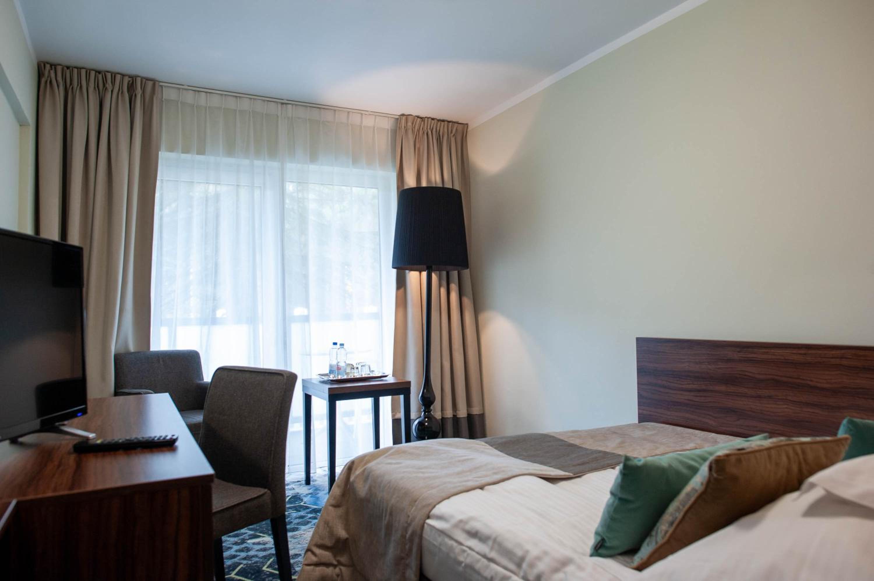 Small Double Room - Photo 10
