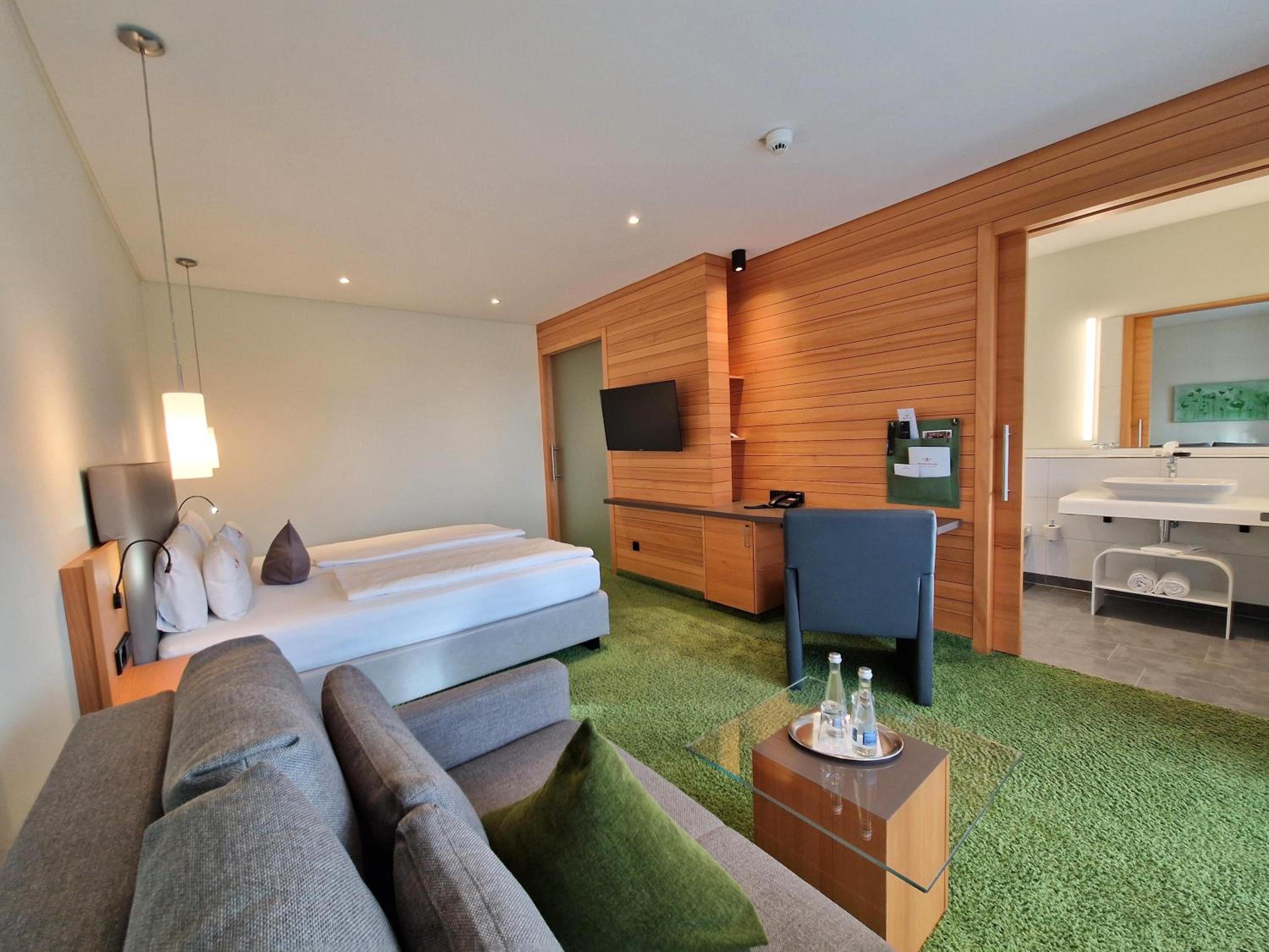 Premium Room B