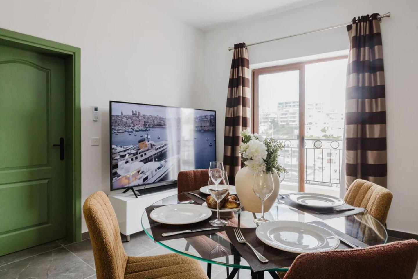 Two-Bedroom Suite