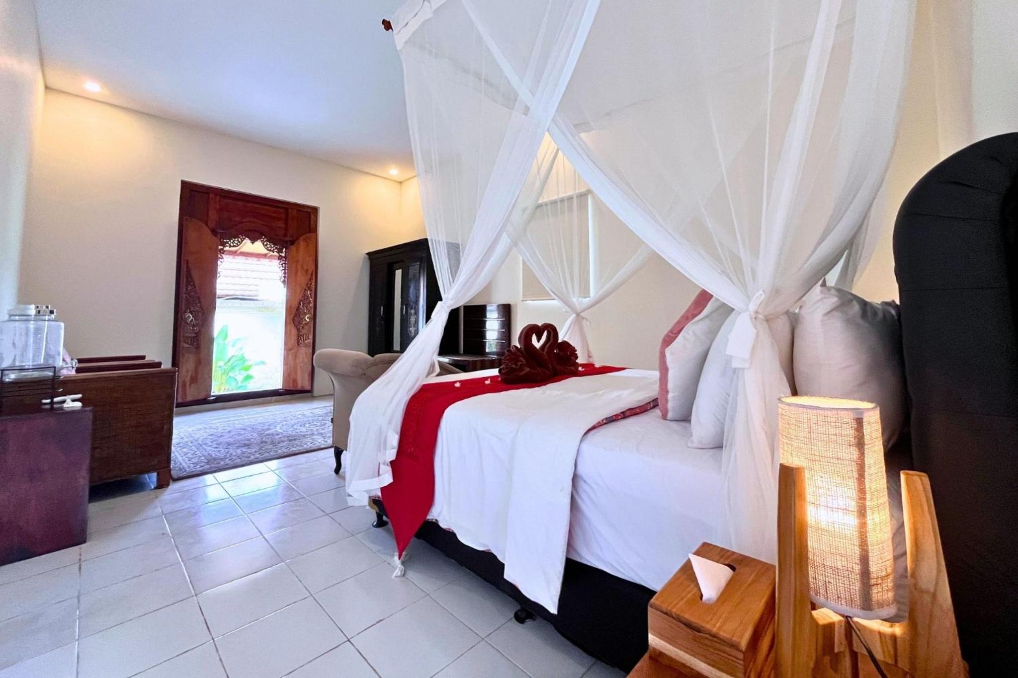 Villa with Garden View photo 2