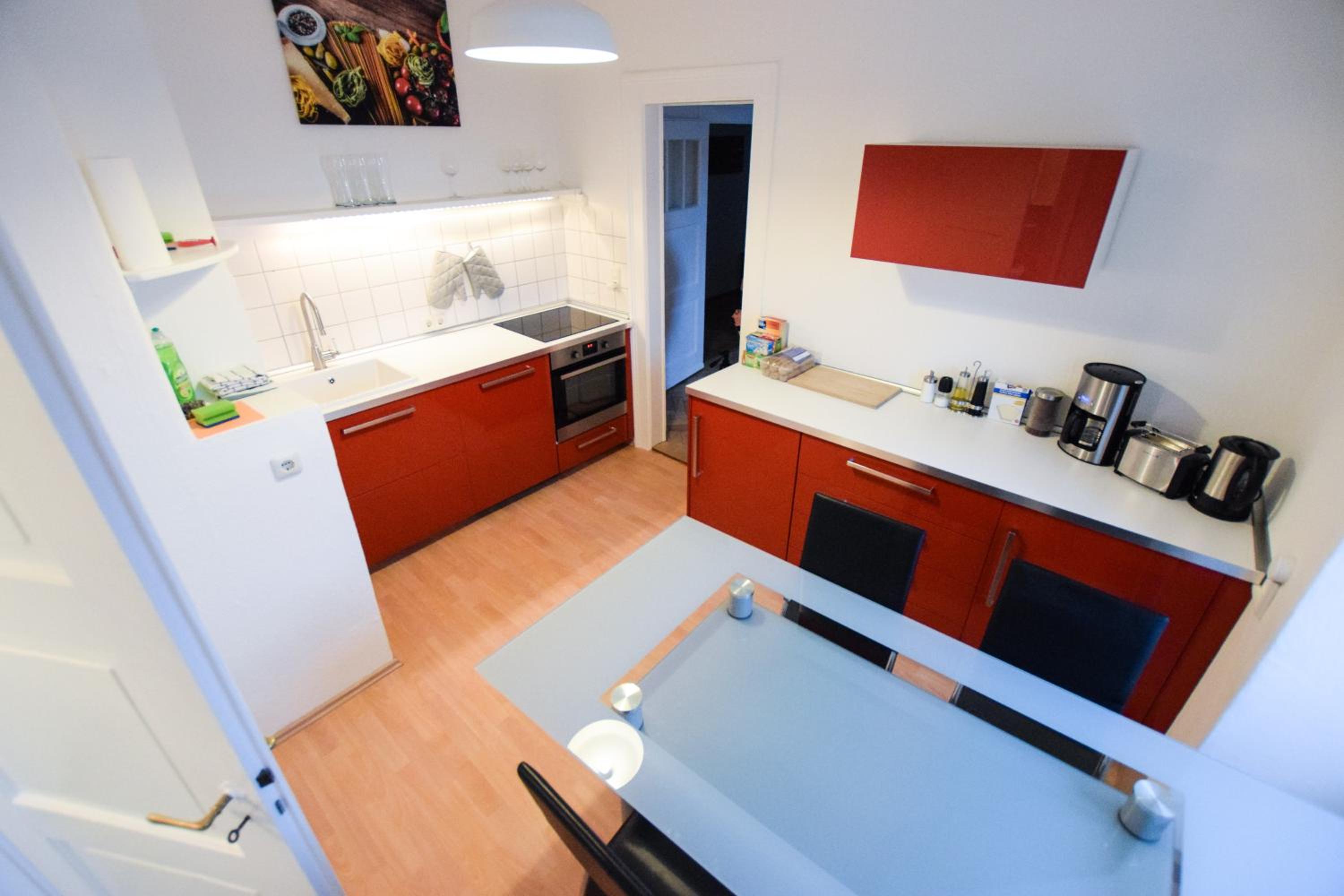 Three-Bedroom Apartment - Photo 14
