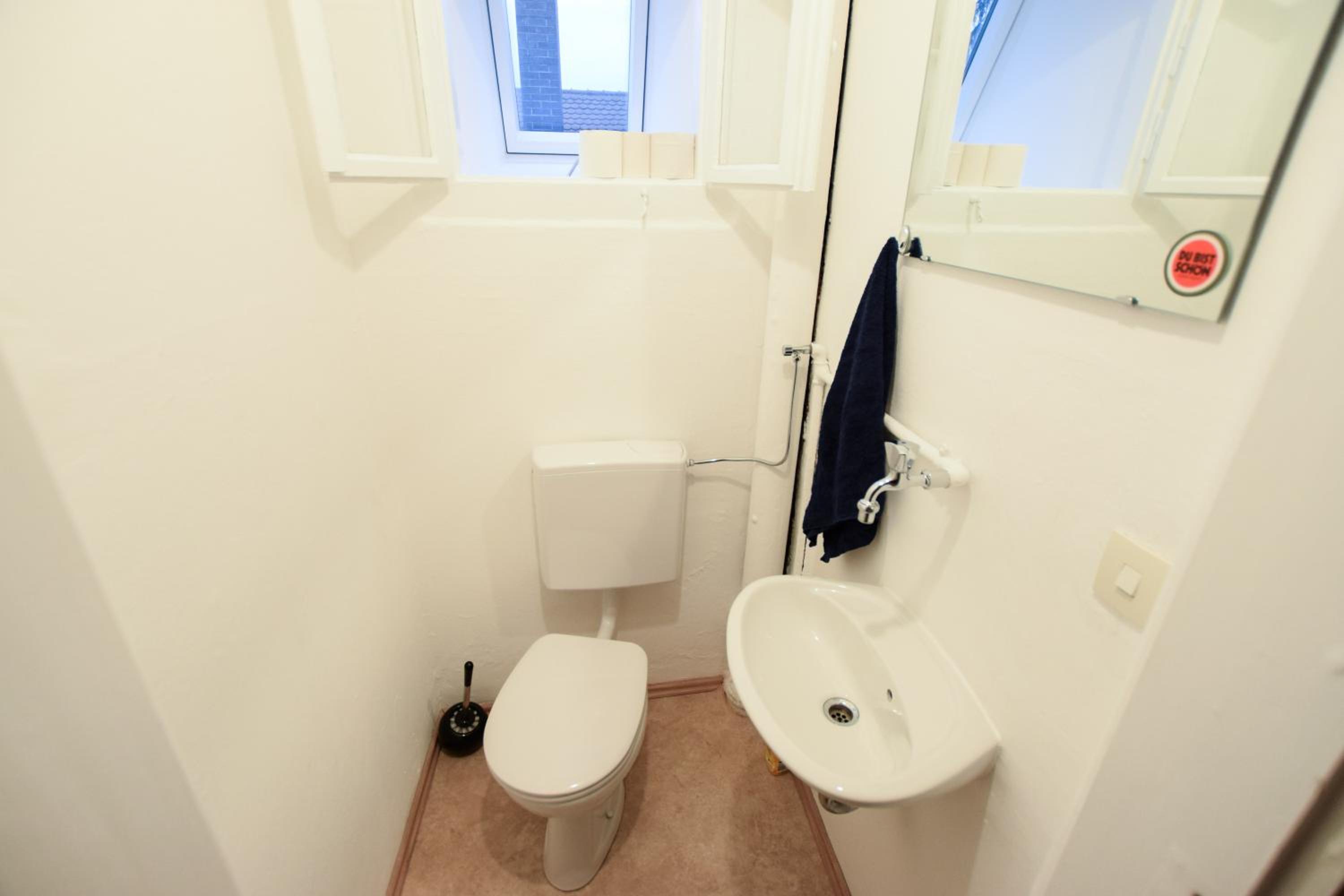 Three-Bedroom Apartment - Photo 3