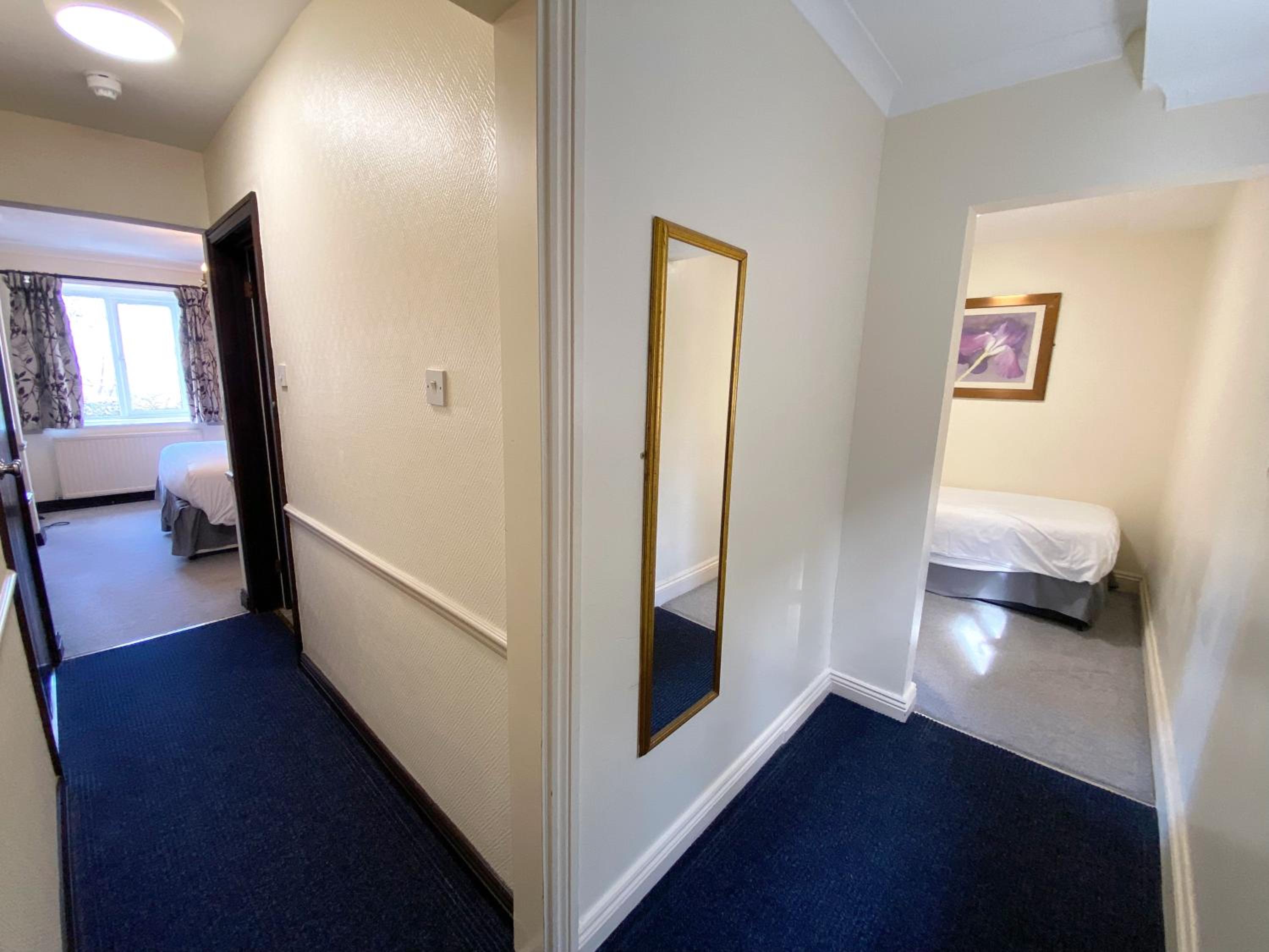 Family Room with One Double Bed and Two Single Beds - Non-Smoking - Annex