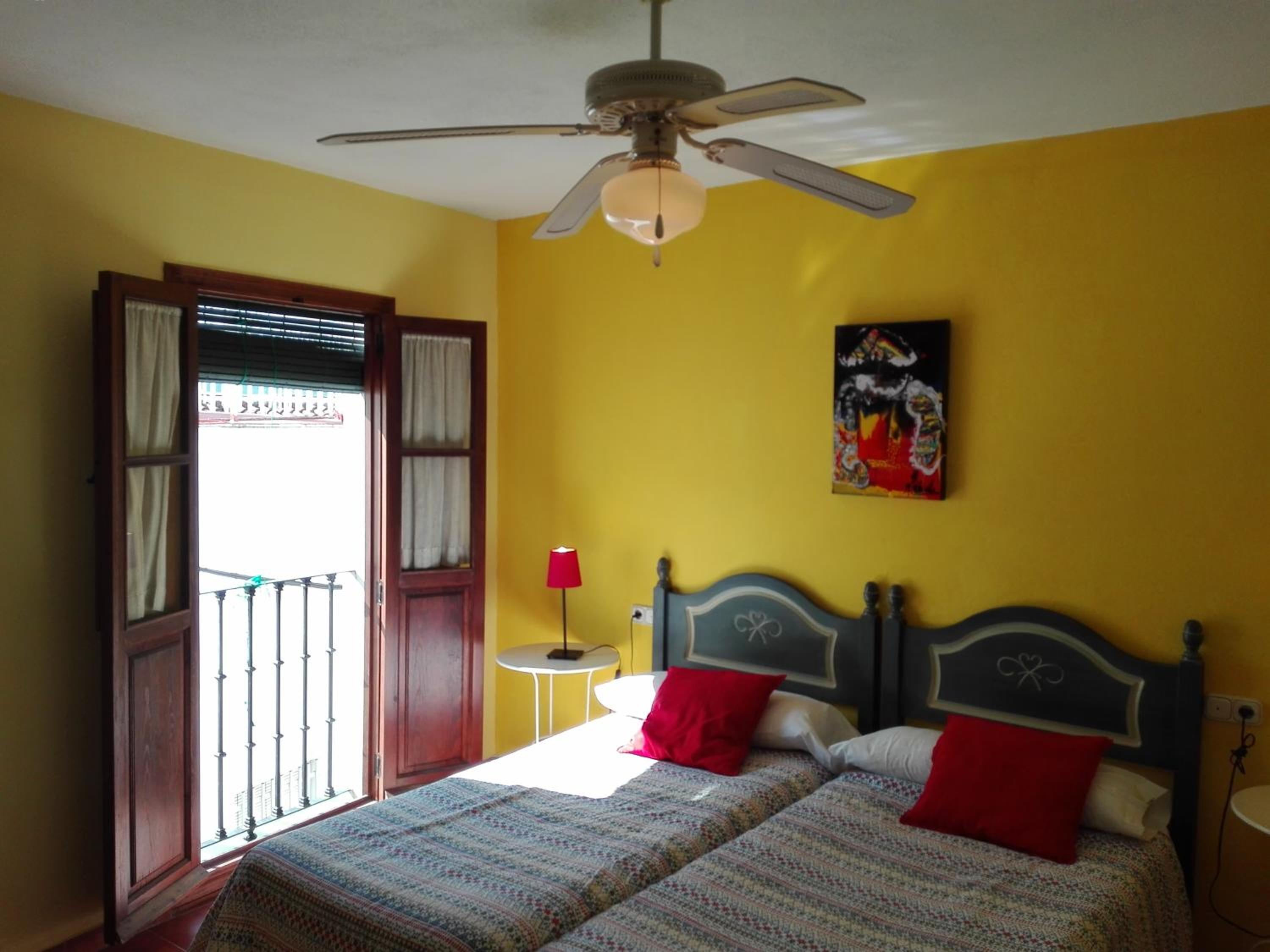 Double or Twin Room - Photo 3