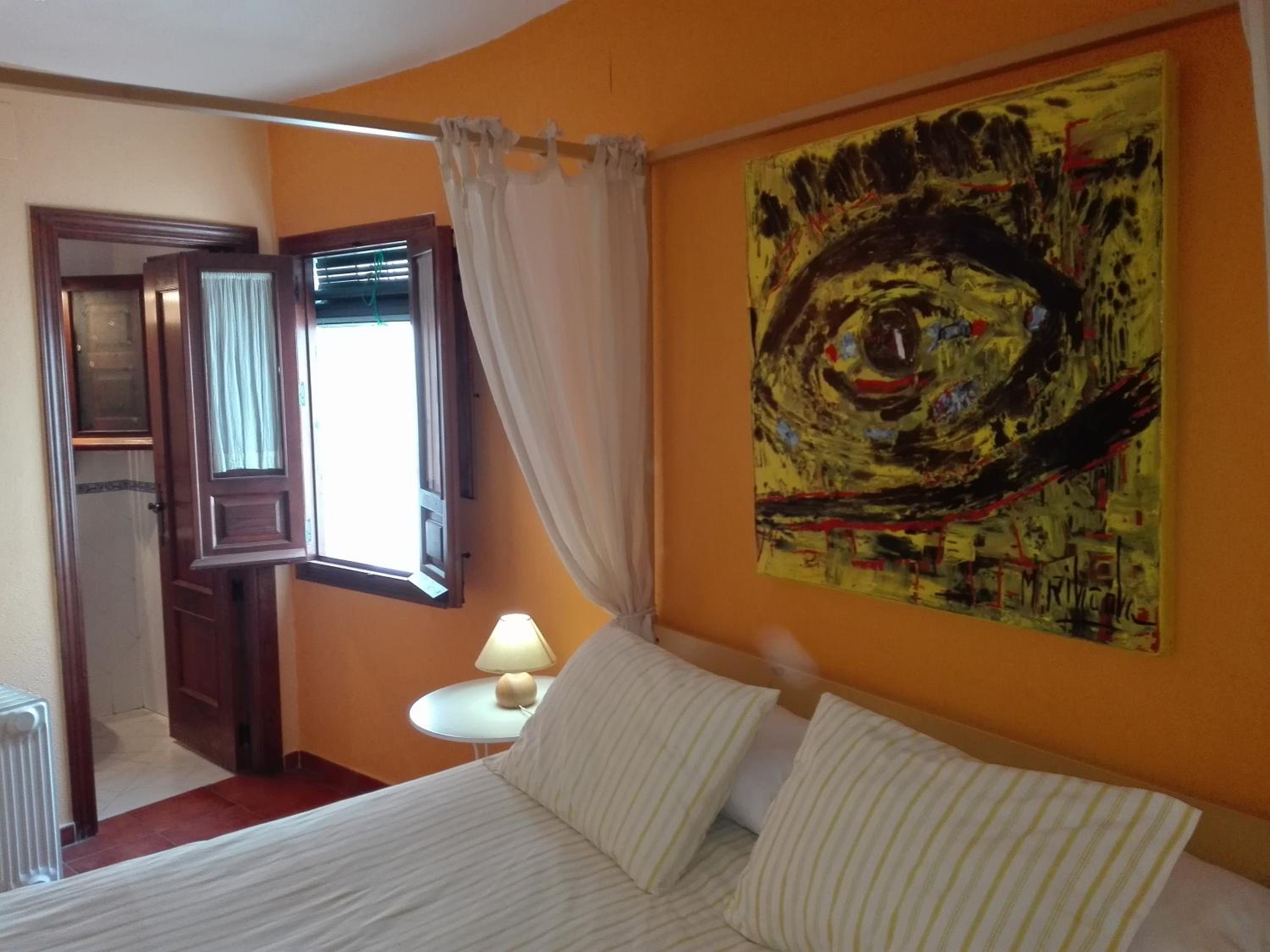 Double or Twin Room - Photo 12