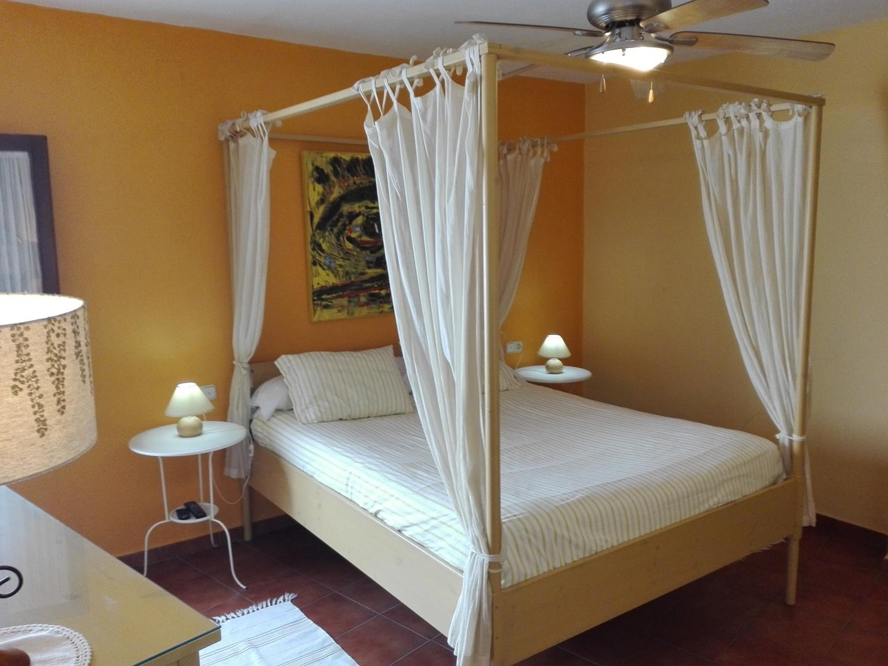 Double or Twin Room - Photo 10