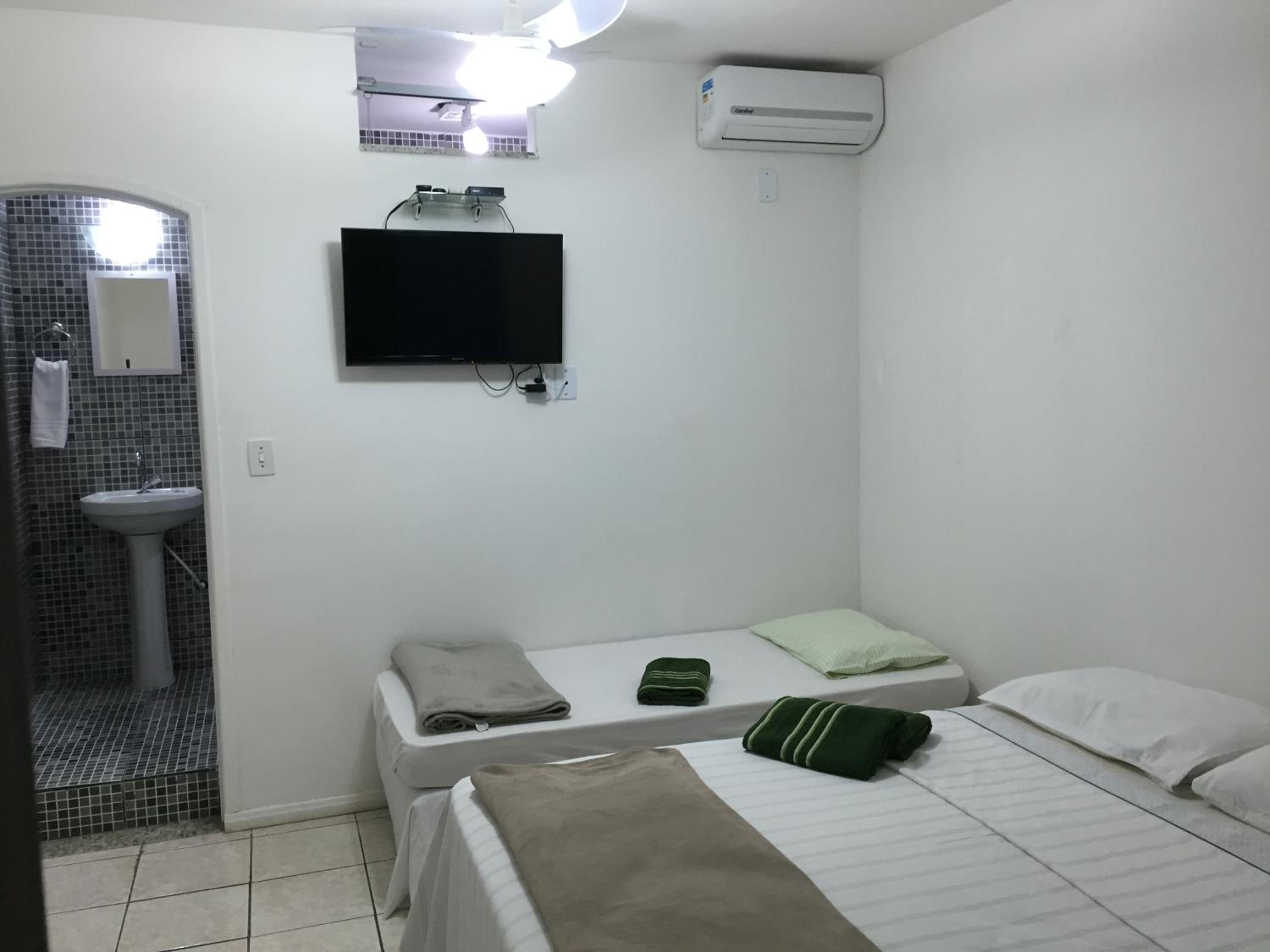 Triple Room with Private Bathroom