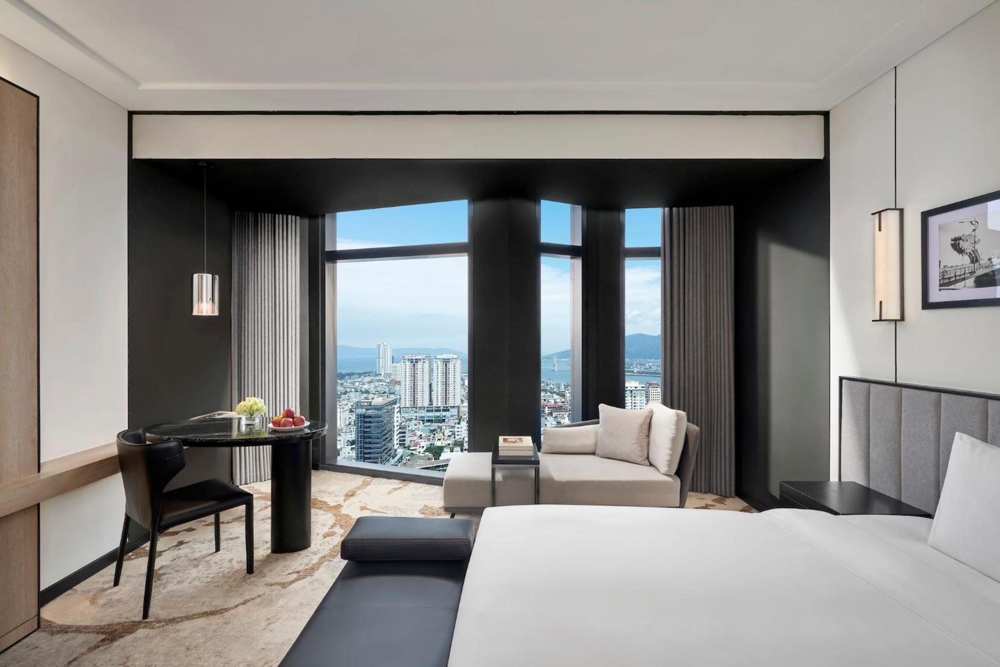 1 King Premium River view Lounge Access - Photo 3