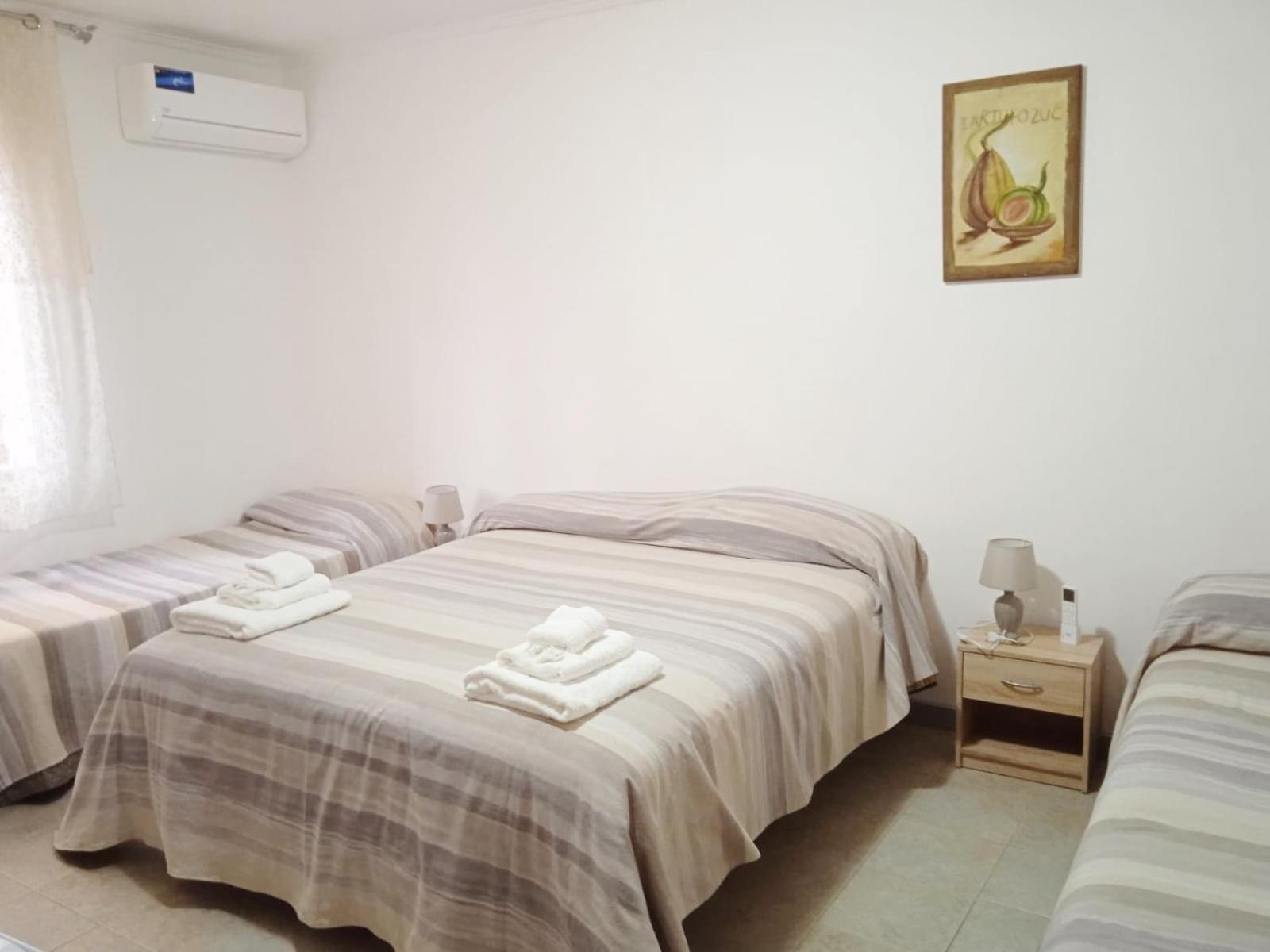 Basic Triple Room photo 2