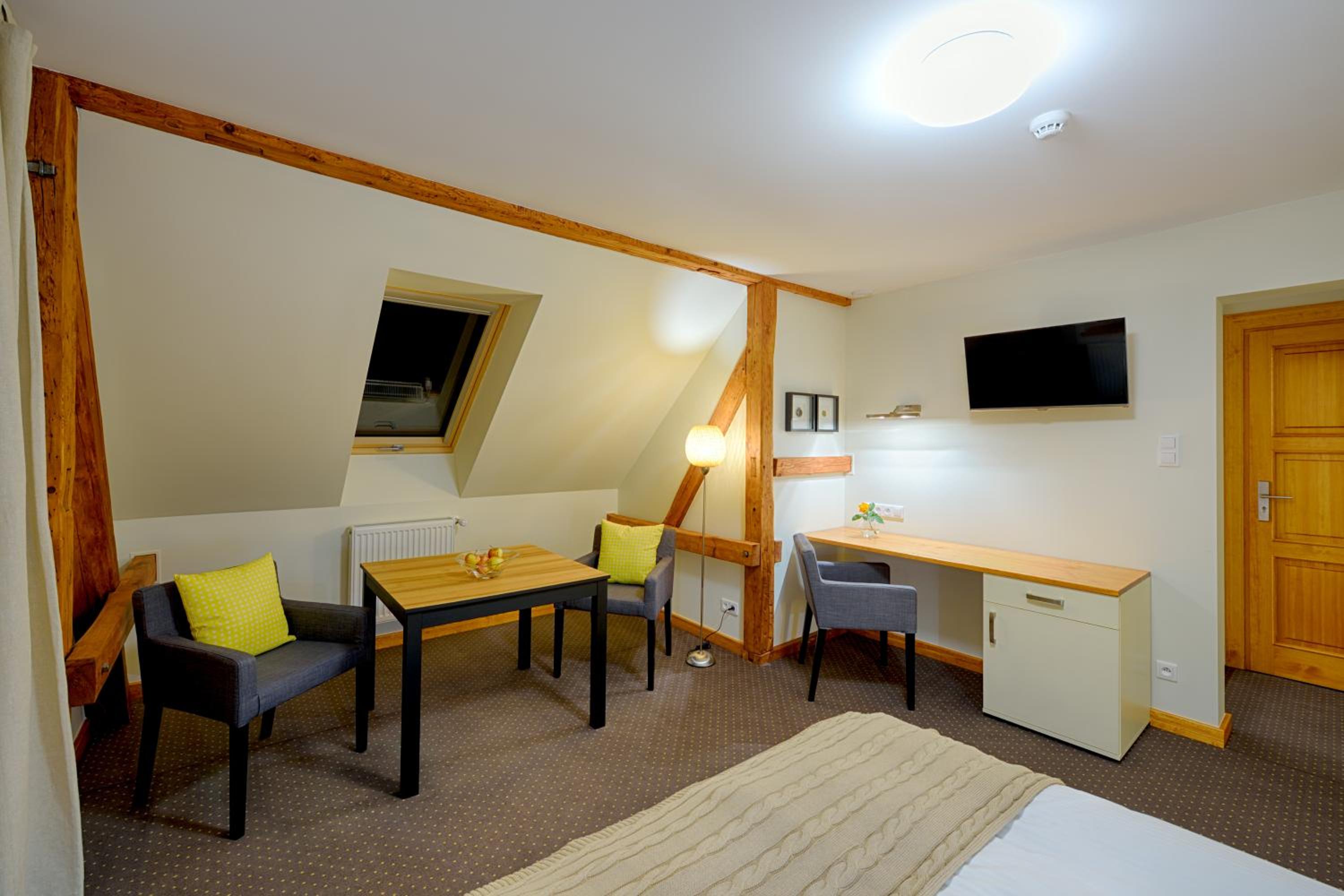 Deluxe Double Room photo 3