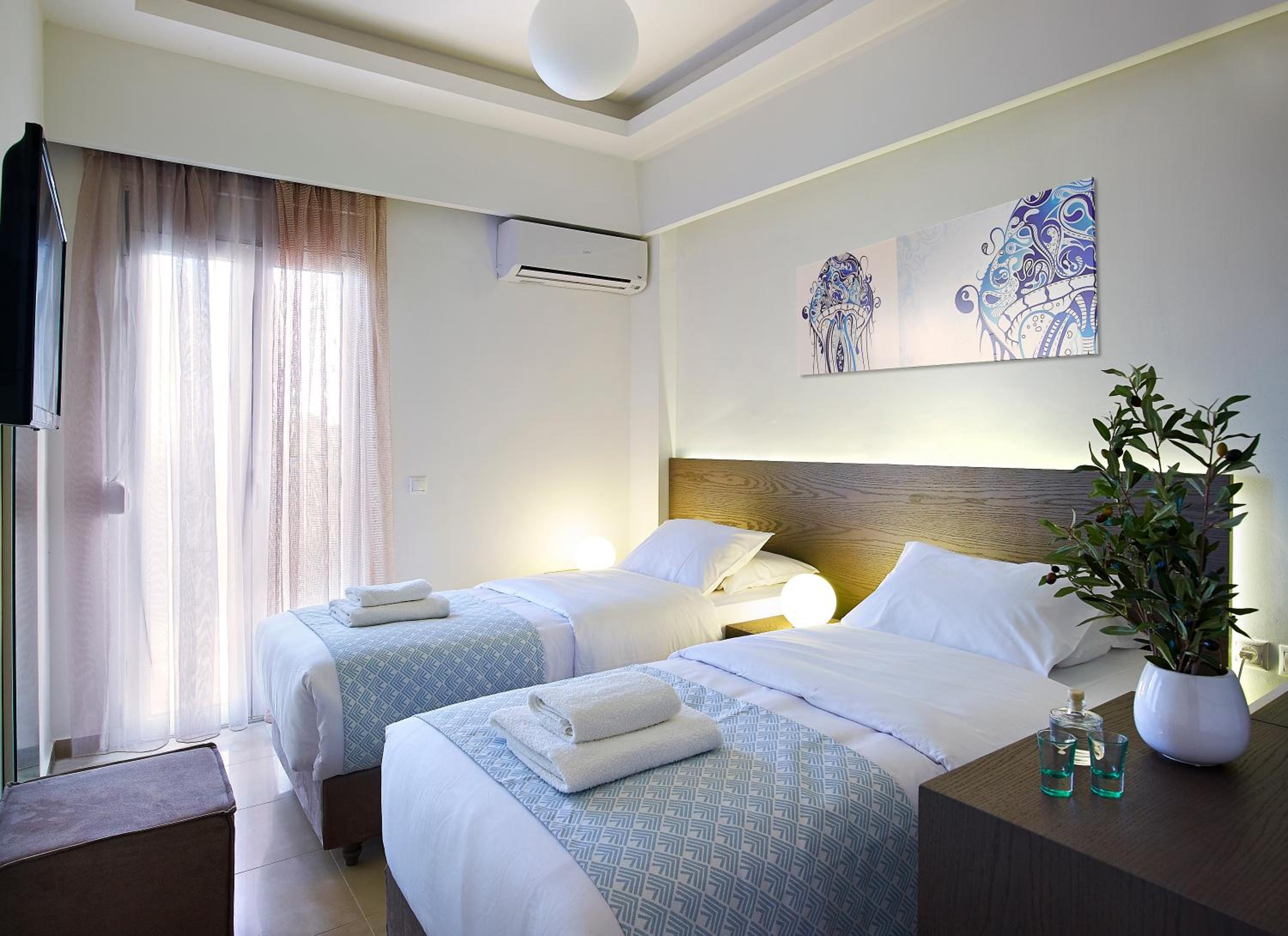 Two-Bedroom Apartment Ground Floor (4 Adults) photo 2