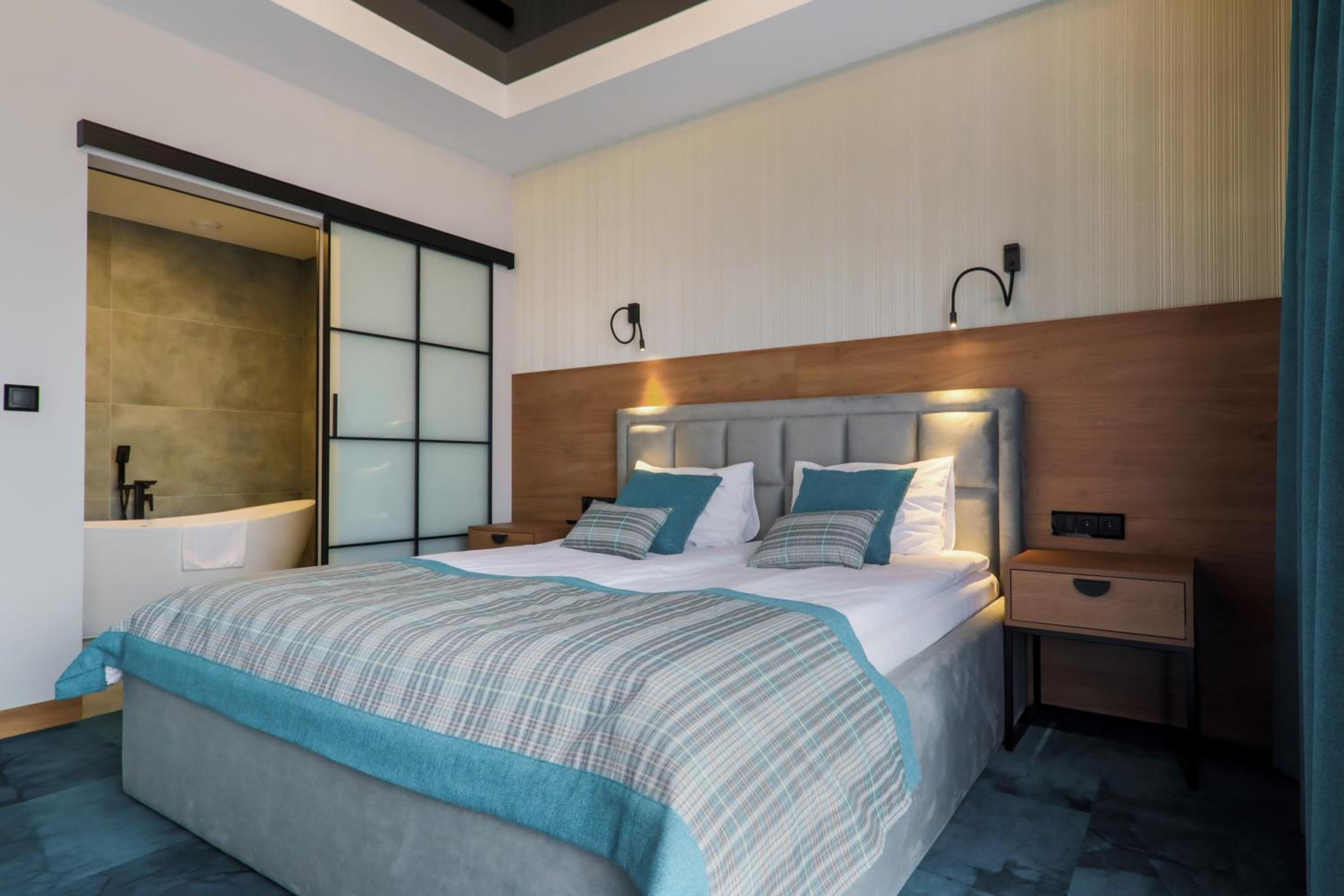 Suite Apartment - Photo 4
