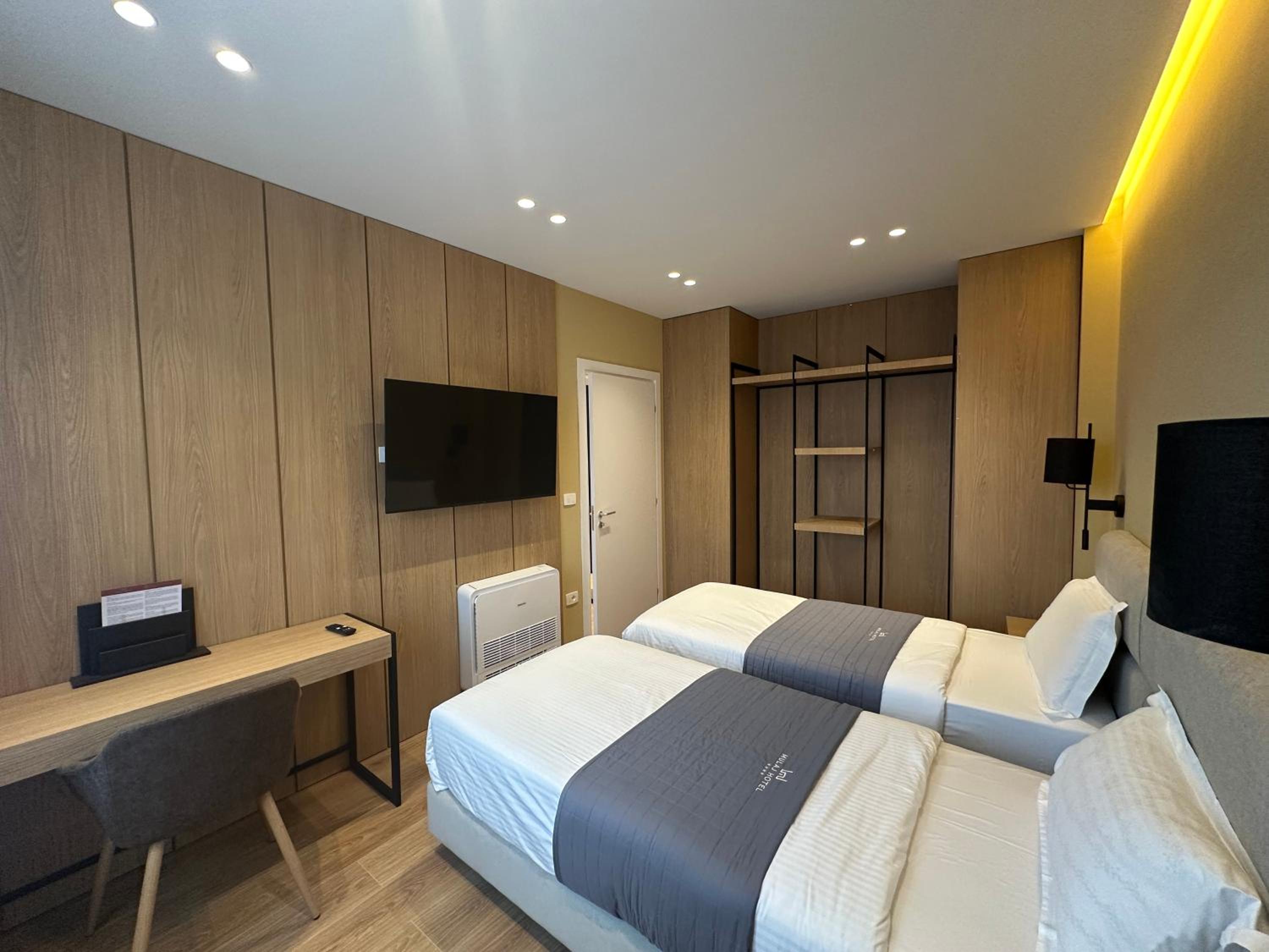 Suite with City View