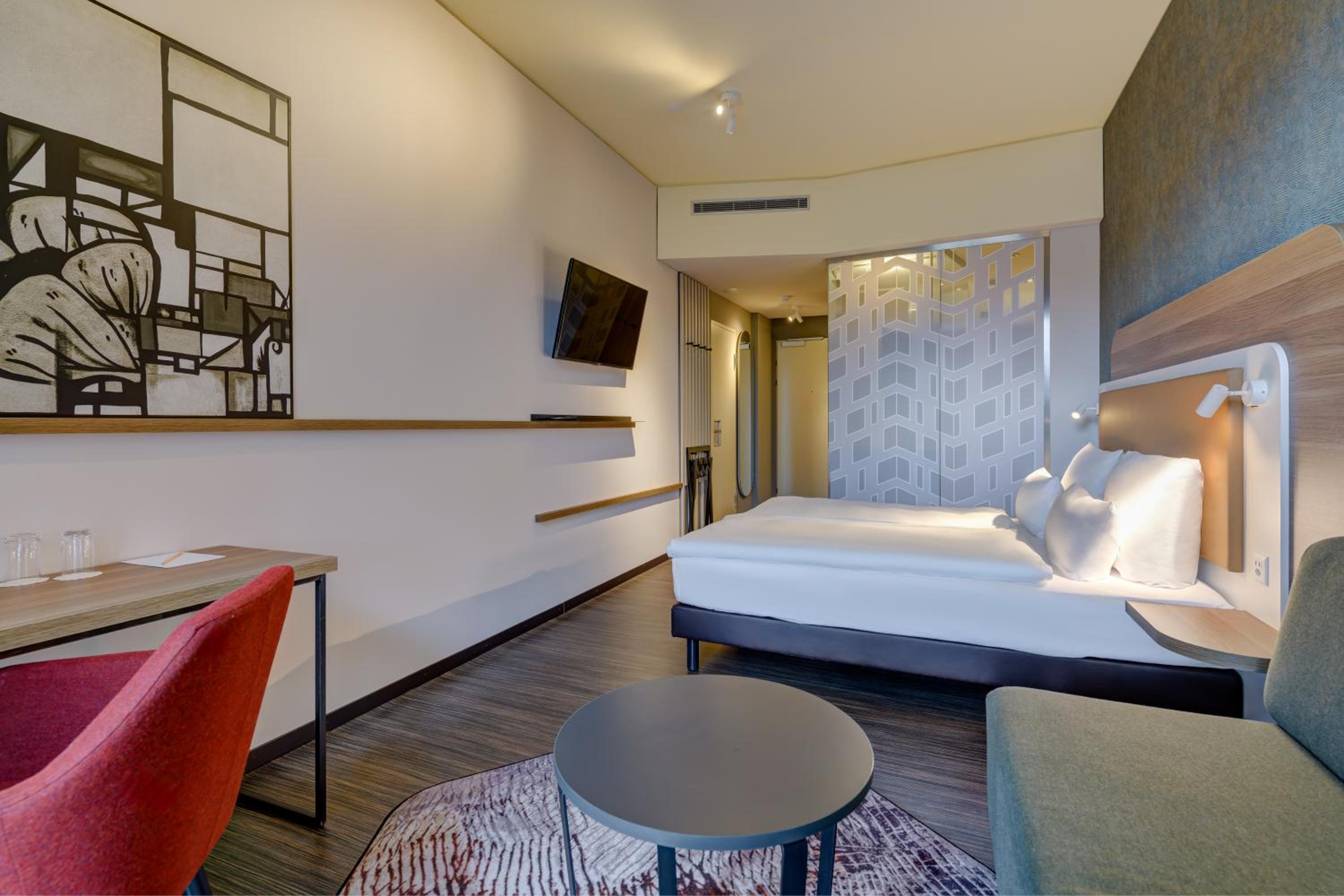 Superior Room with Two Twin Beds - Photo 5