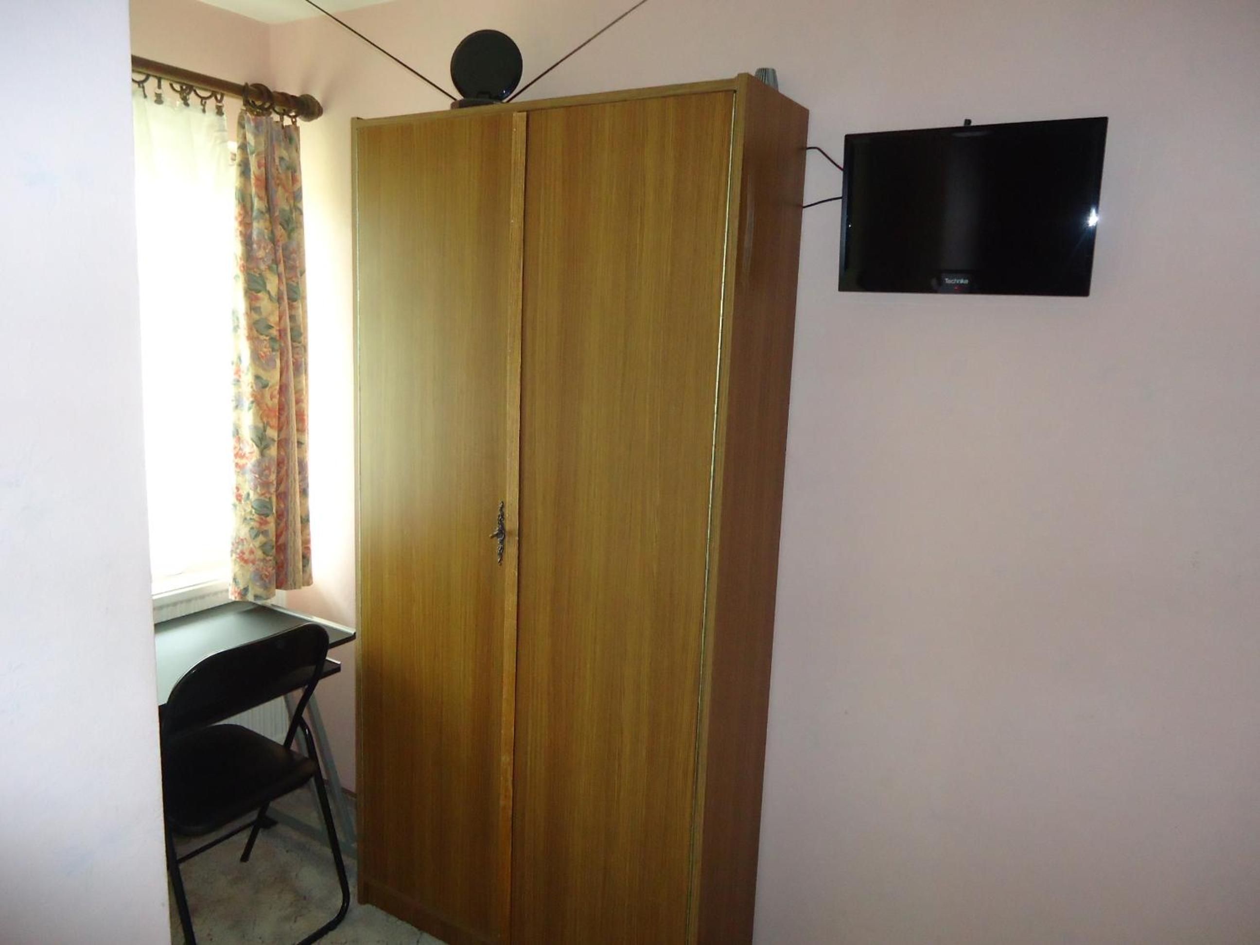 Single Room photo 3