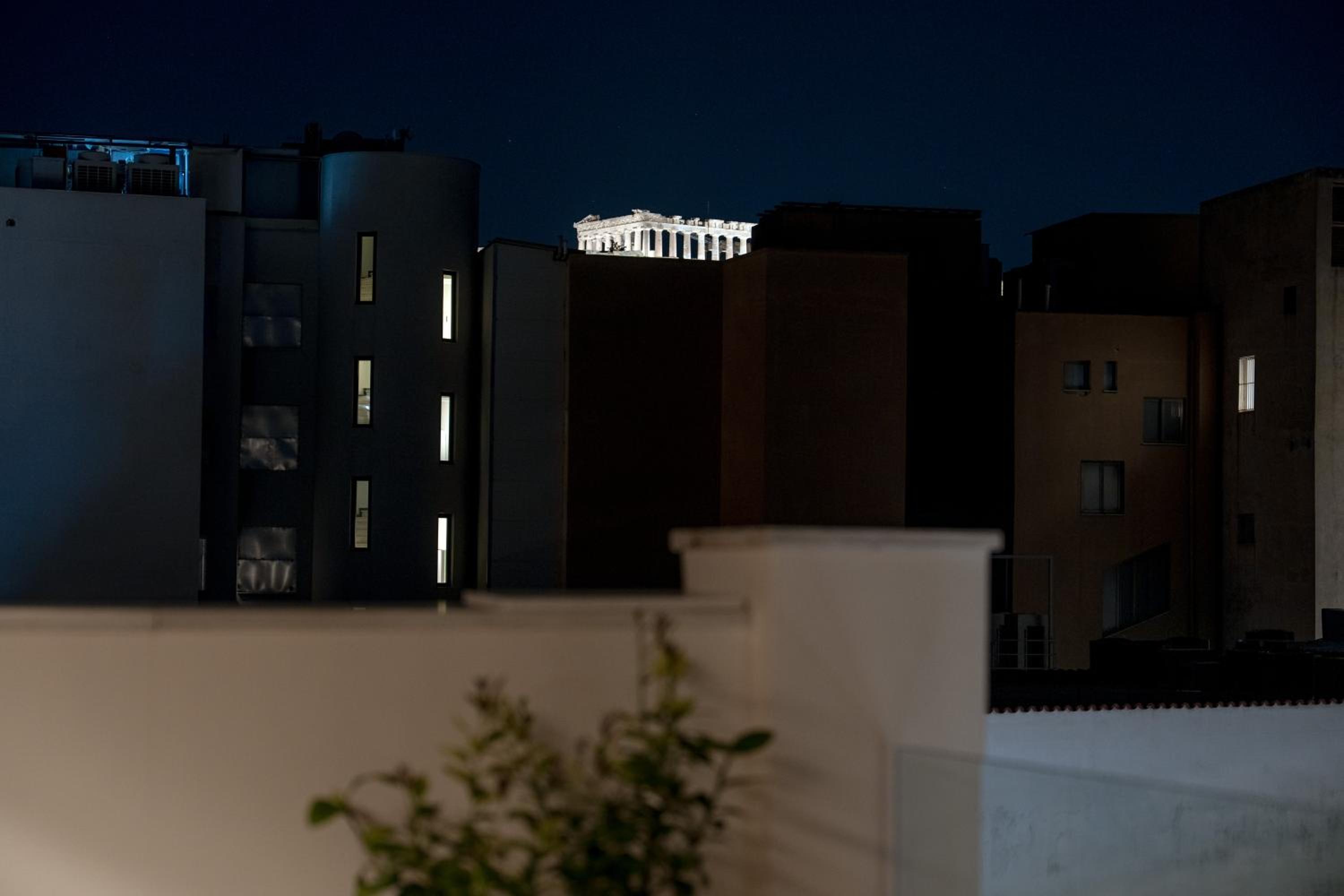 Two-Bedroom Apartment with Terrace photo 3