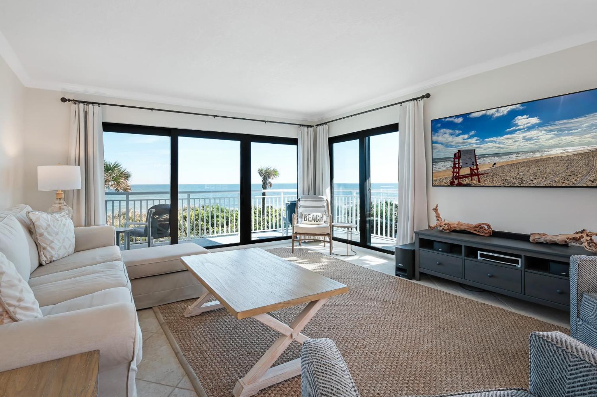 Apartment with Sea View photo 1