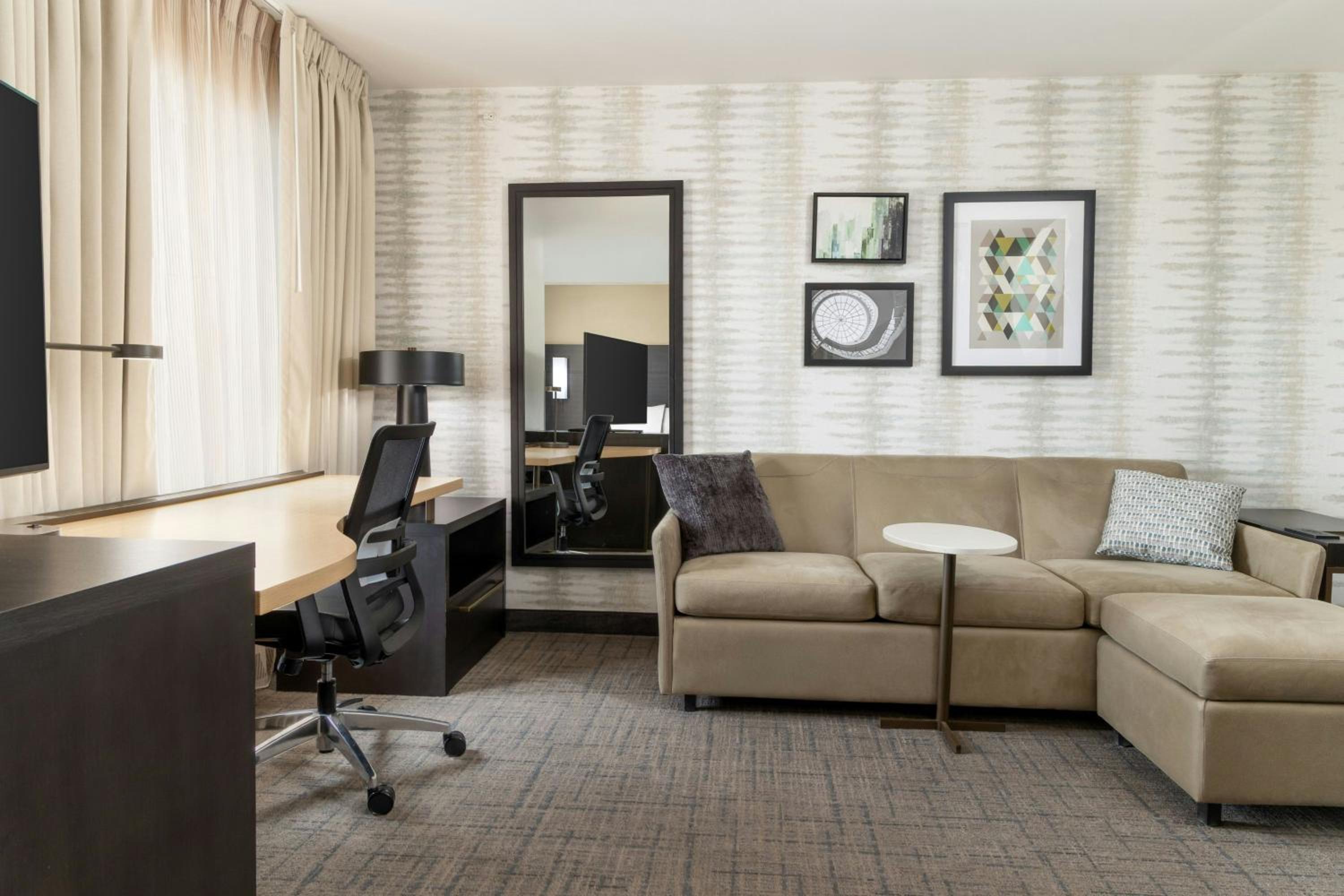 King Studio Suite with Sofa Bed and Adapted Tub - Mobility and Hearing Accessible photo 1