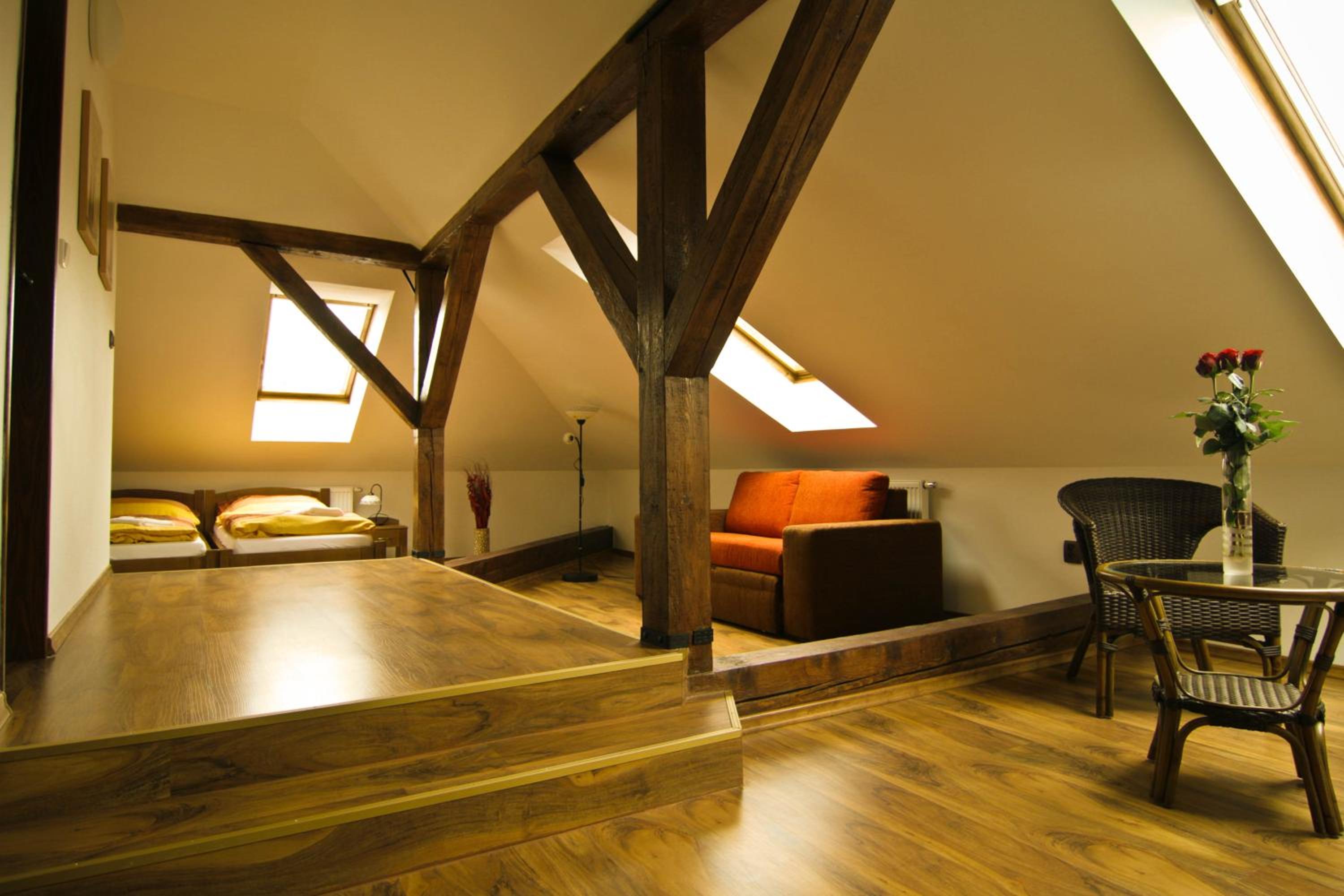 Large Double or Twin Room - Photo 1