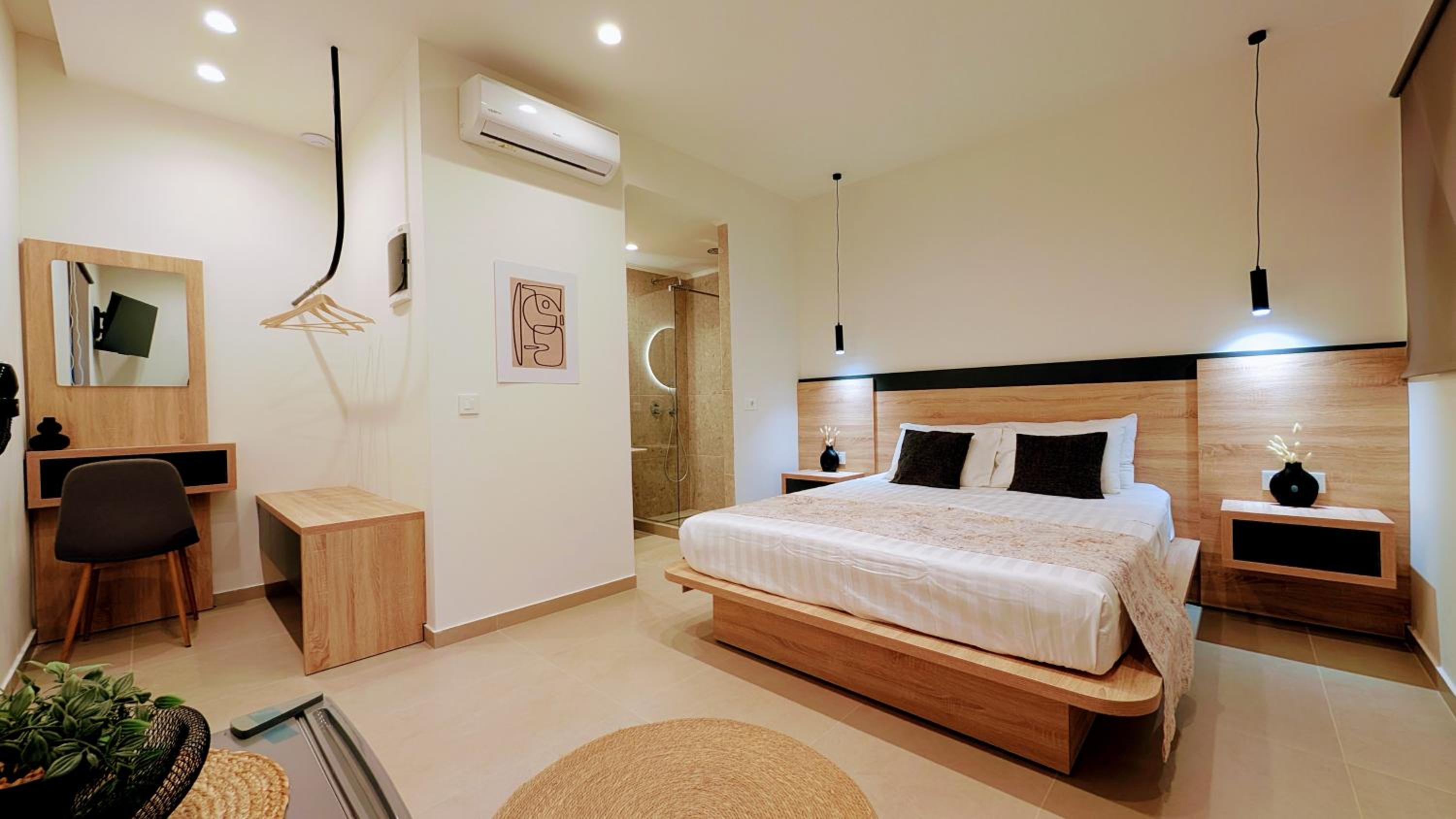 Economy Double Room photo 2