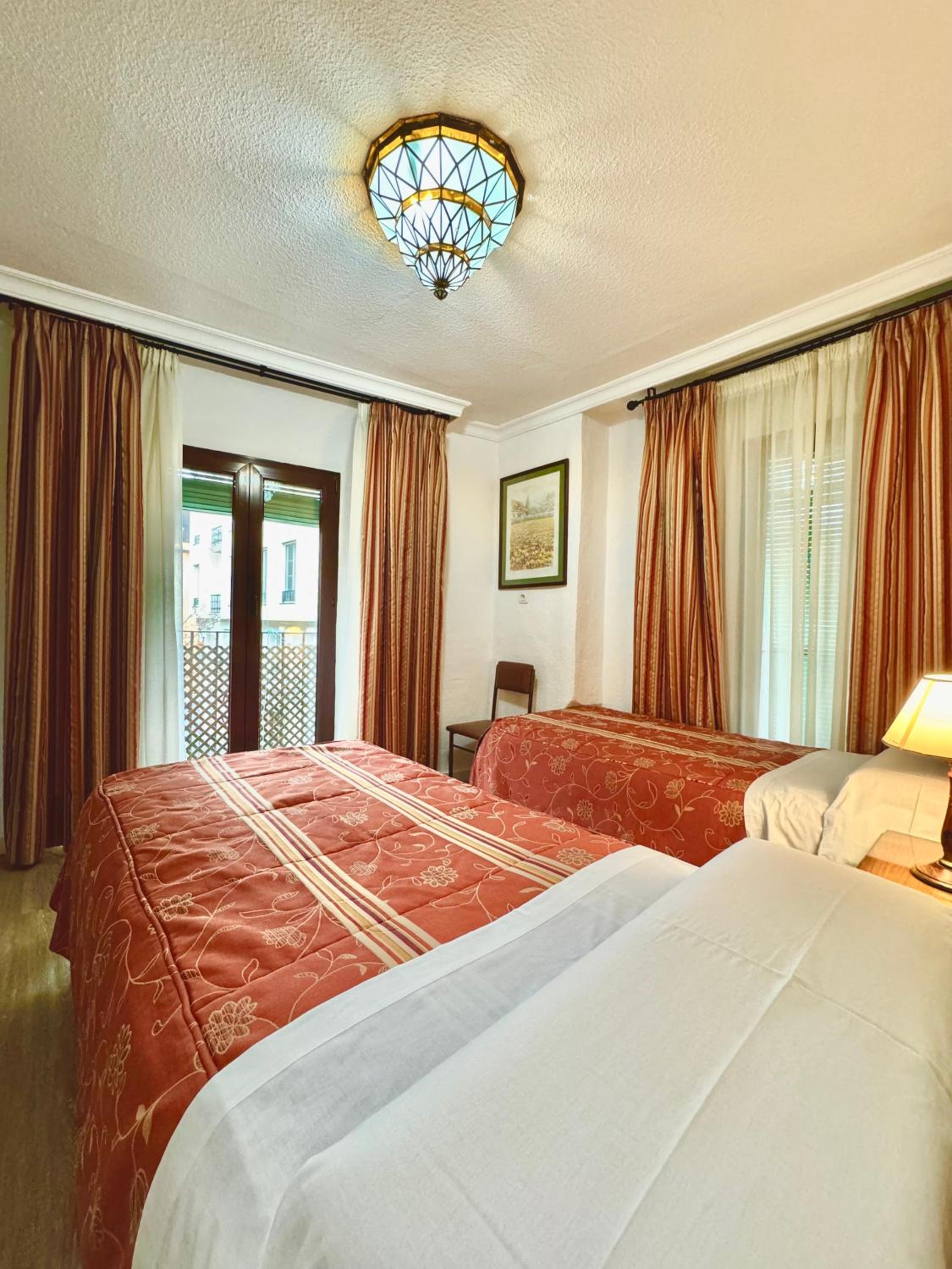 Double or Twin Room with Private Bathroom